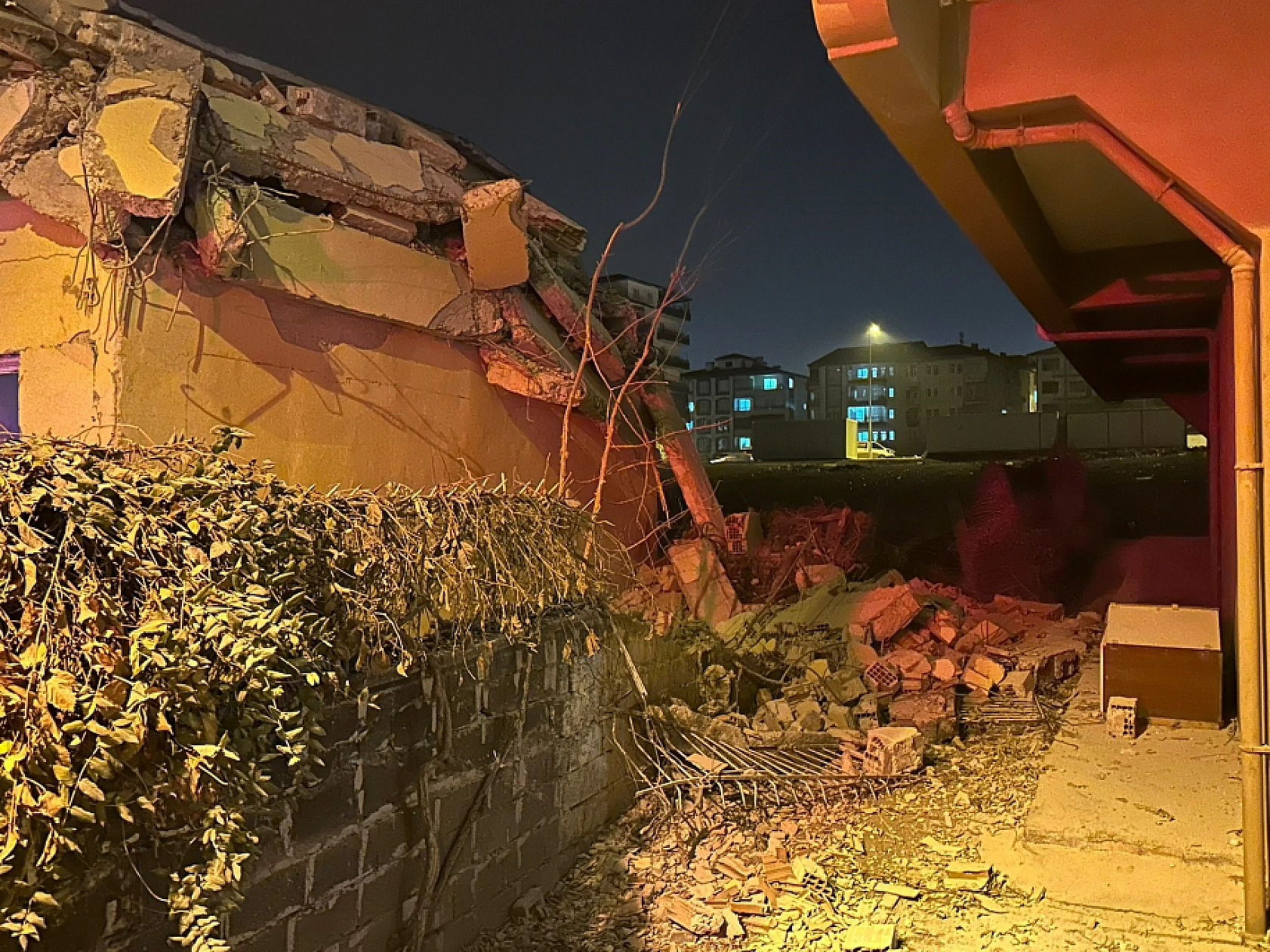 Herkes deprem olduğunu zannetti ama gerçek bambaşka çıktı