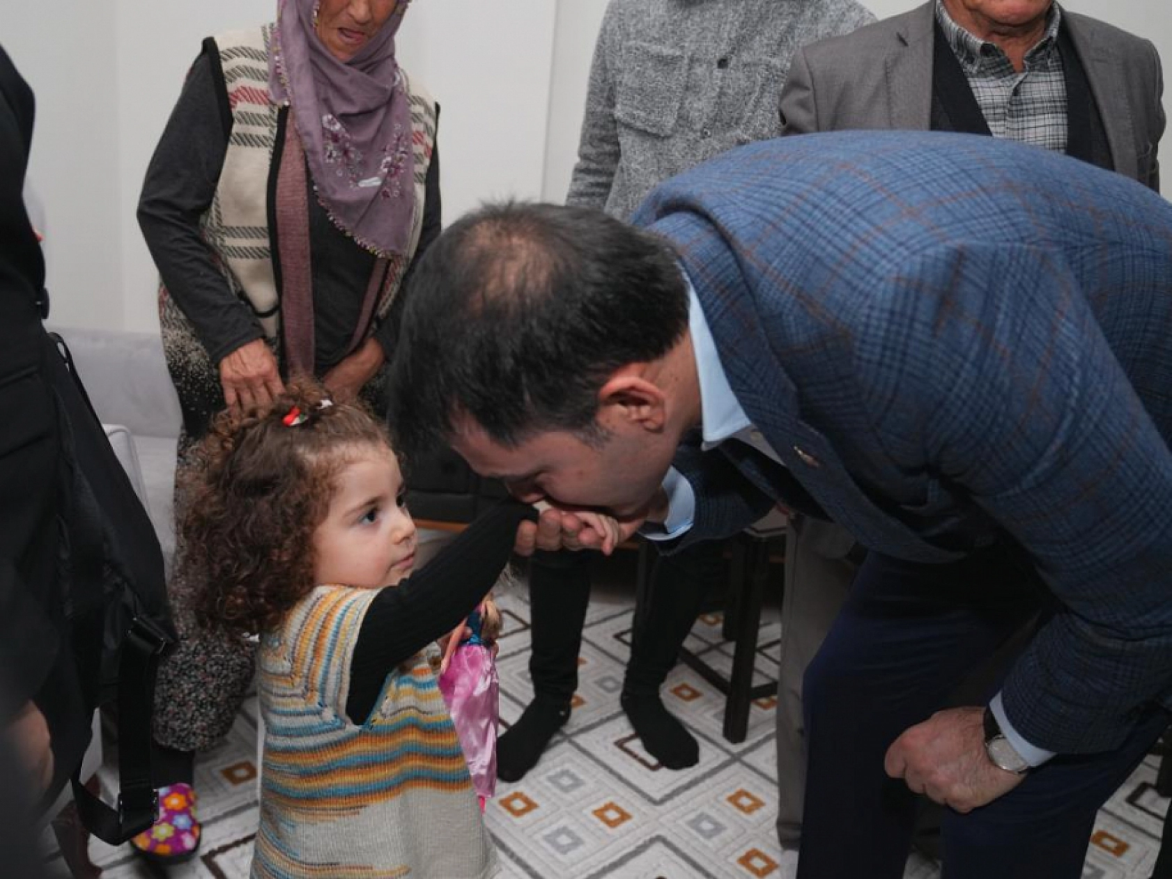 Bakan Kurum, Müjdeyi Verdi! 40 Konut Teslim Edildi, Yeni Konutlar Yolda!