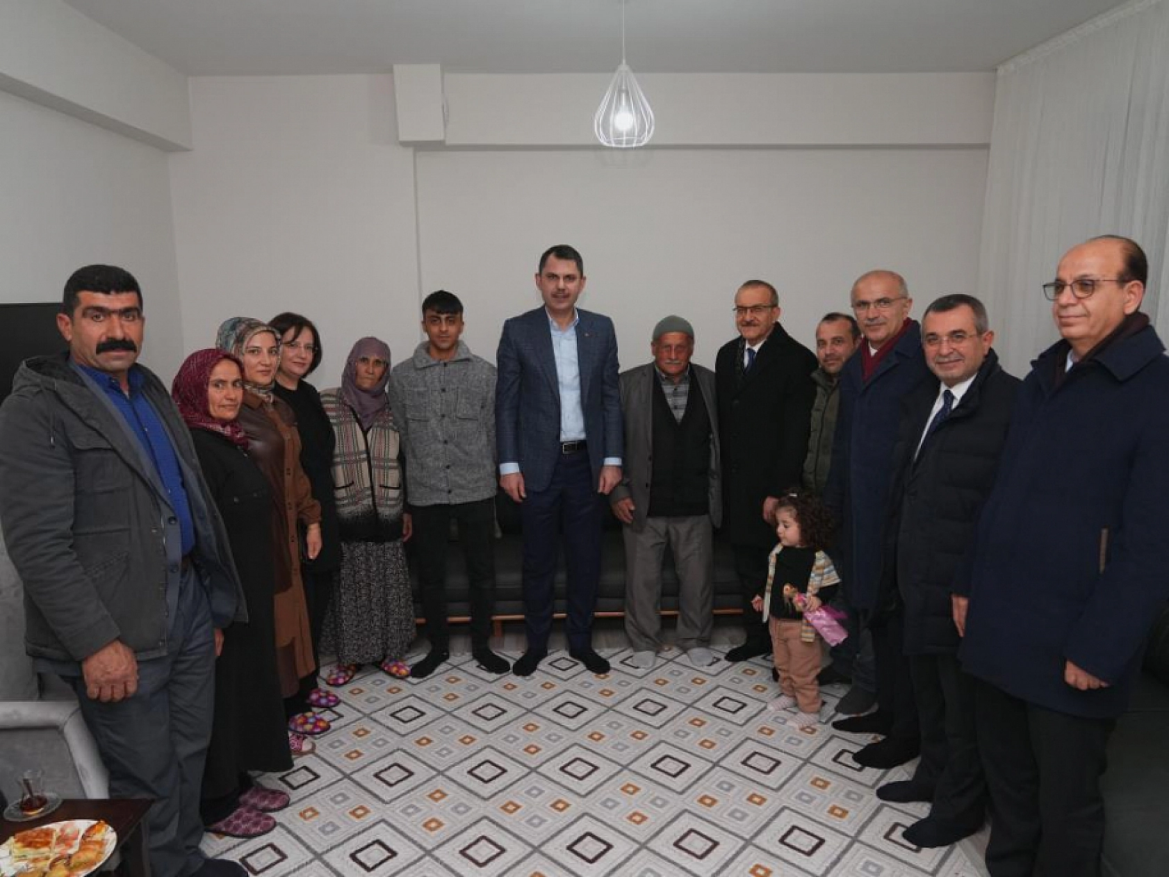 Bakan Kurum, Müjdeyi Verdi! 40 Konut Teslim Edildi, Yeni Konutlar Yolda!