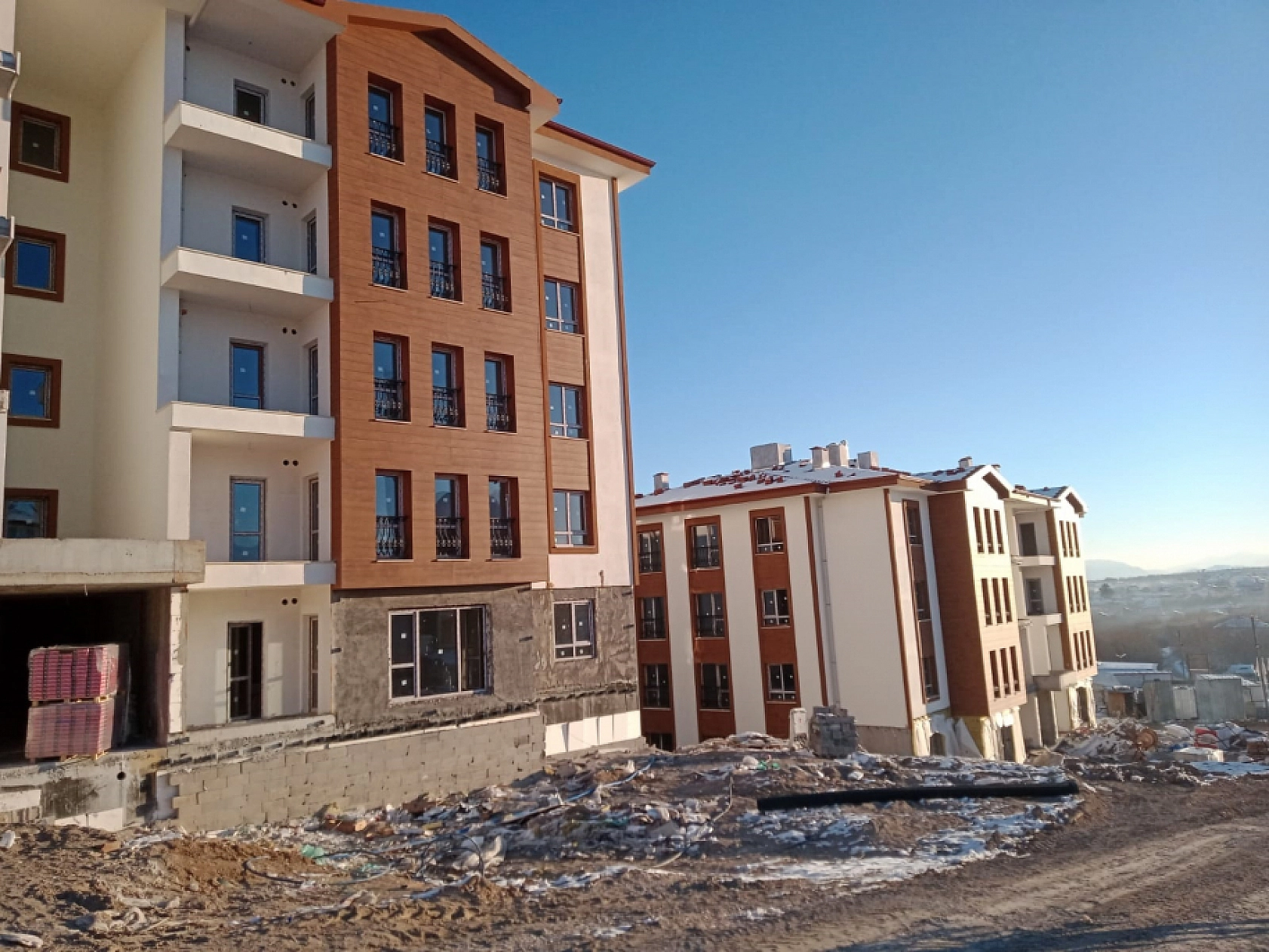 Hak Sahiplerine Müjde: 27 Bin Konutun Teslim Edileceği Tarih Netleşiyor!