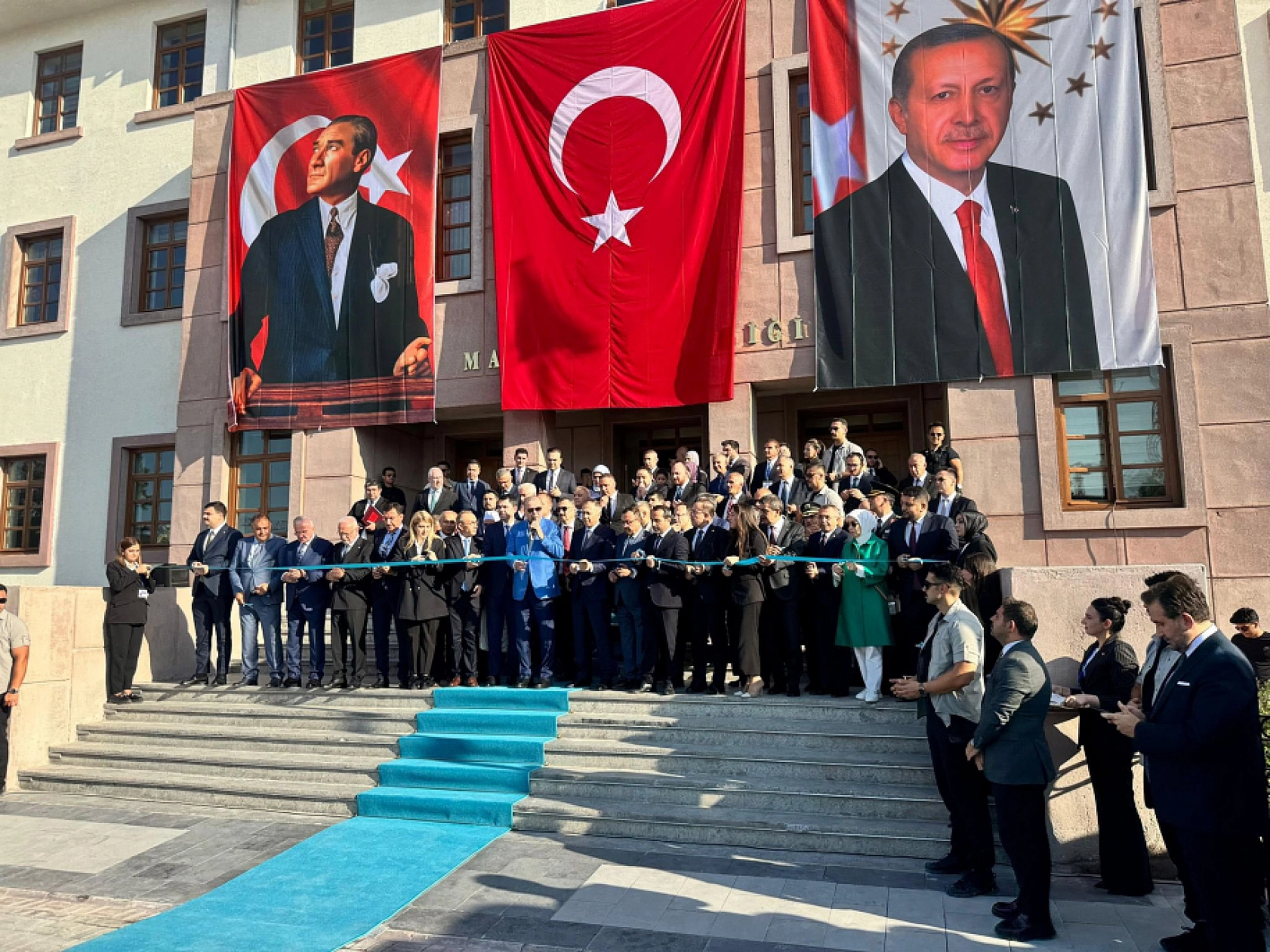 Erdoğan, Malatya Valiliği'nin açılışını gerçekleştirdi