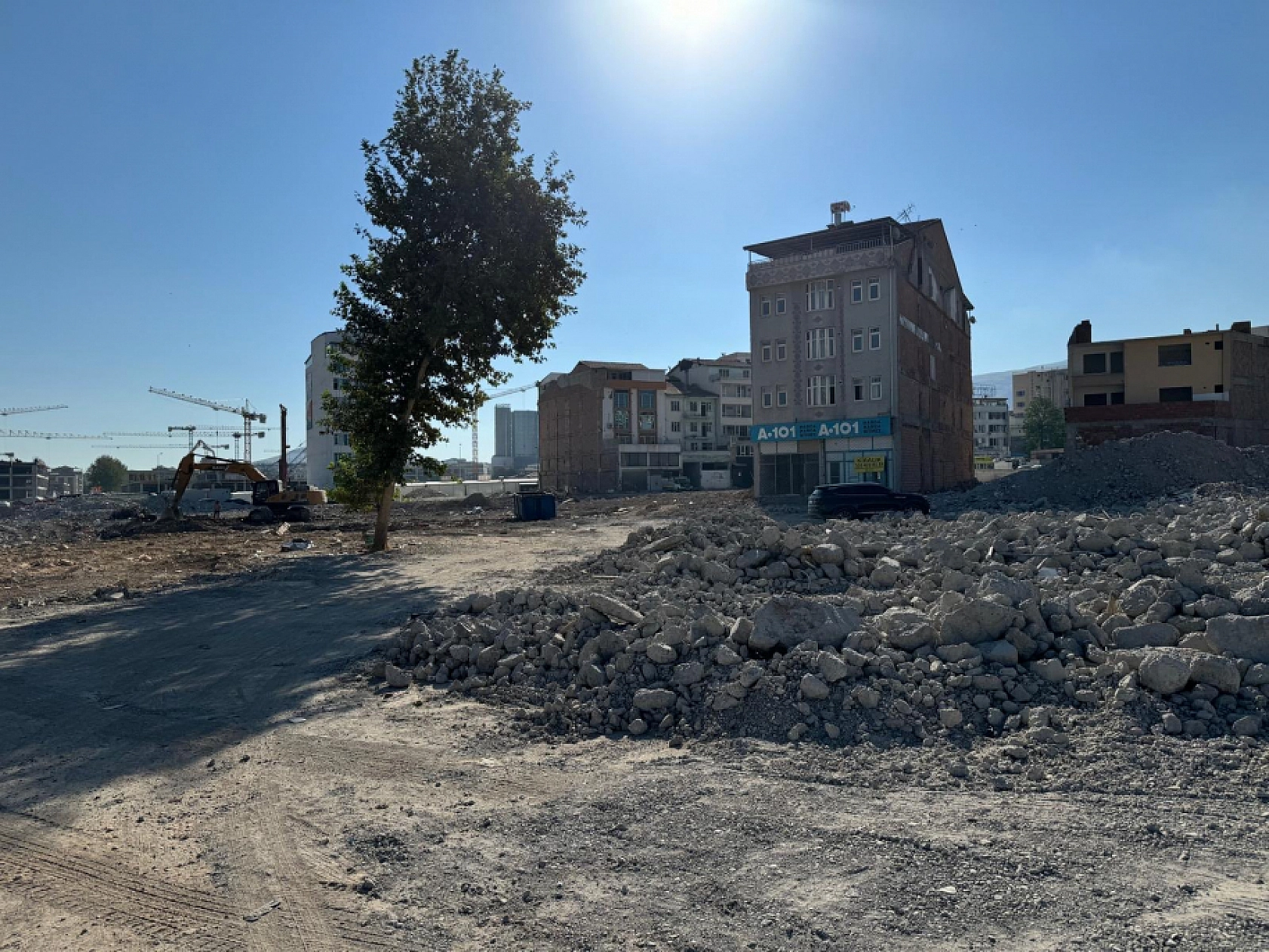 Malatya Valisi Rezerv Alan İlan Edilen O Mahallenin Son Durumu Paylaştı...!