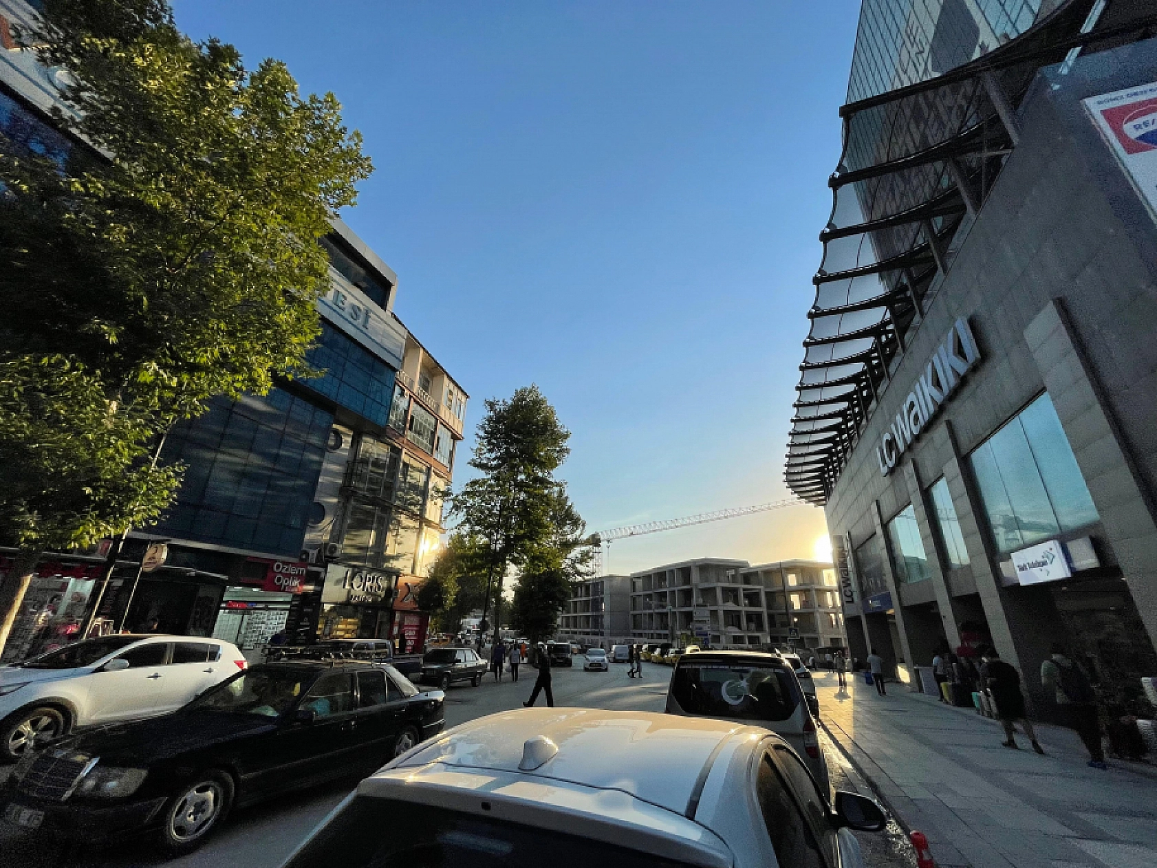 Malatya'yı Önce Deprem, Sonra Rezerv Alan, Şimdi de Vekiller Yıkıyor?!