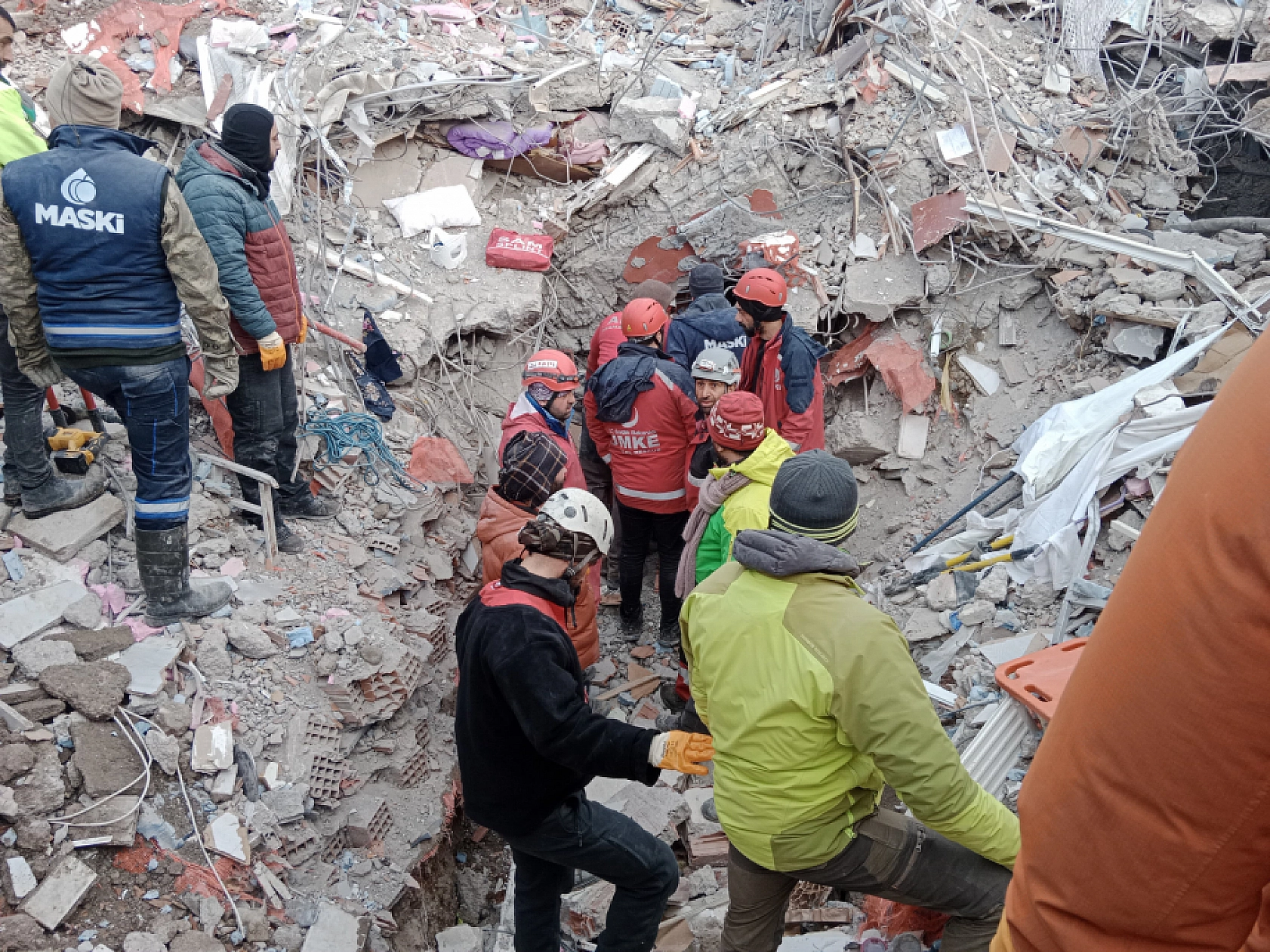 Malatya'da Bilirkişi Raporu Açığa Çıkardı: 3'ü Çocuk 7 Kişinin Hayatını Kaybettiği Otele 5'inci Kat İlave Edilmiş...!
