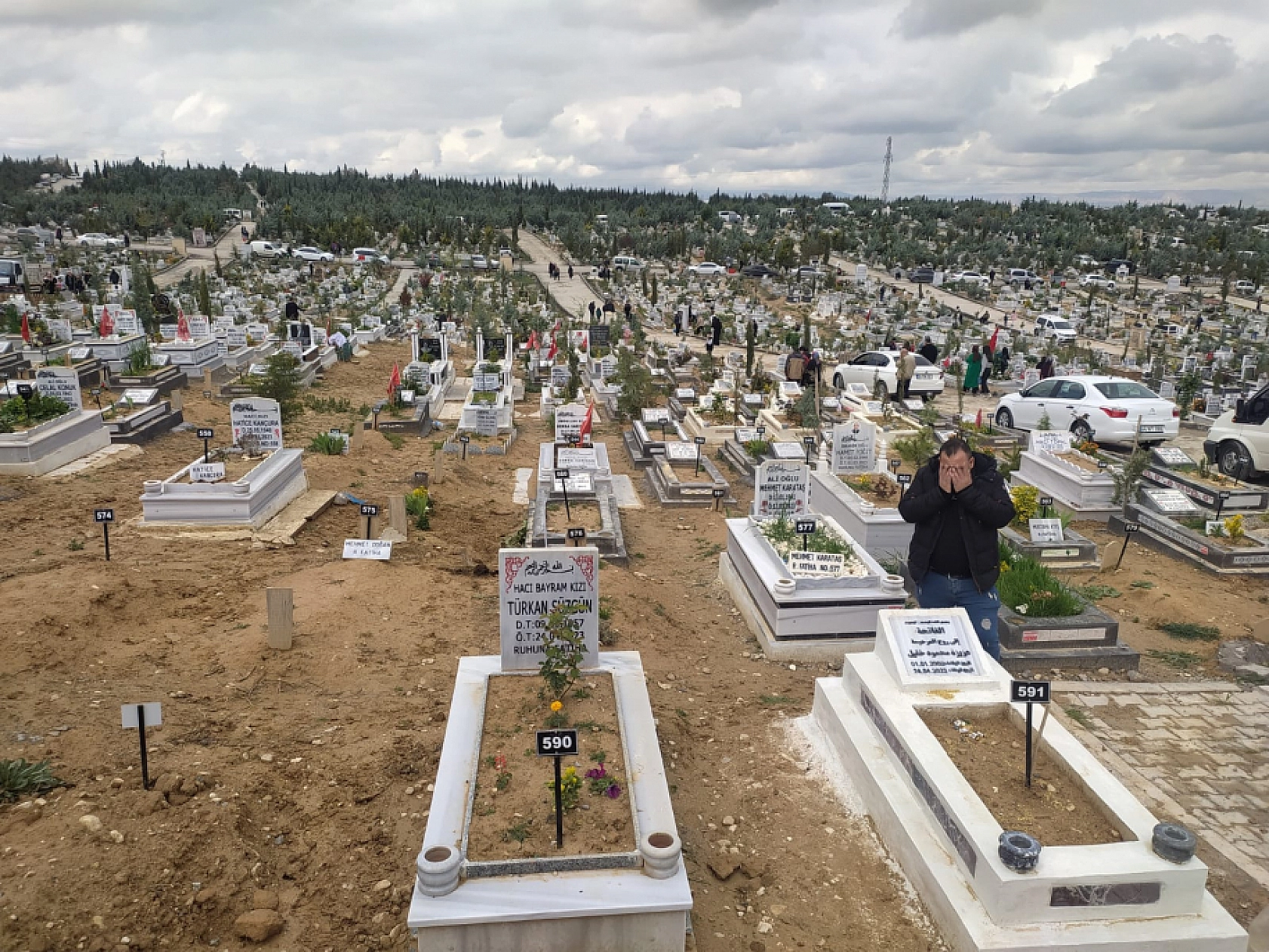 Malatya, bayramda kırmızıya büründü..!