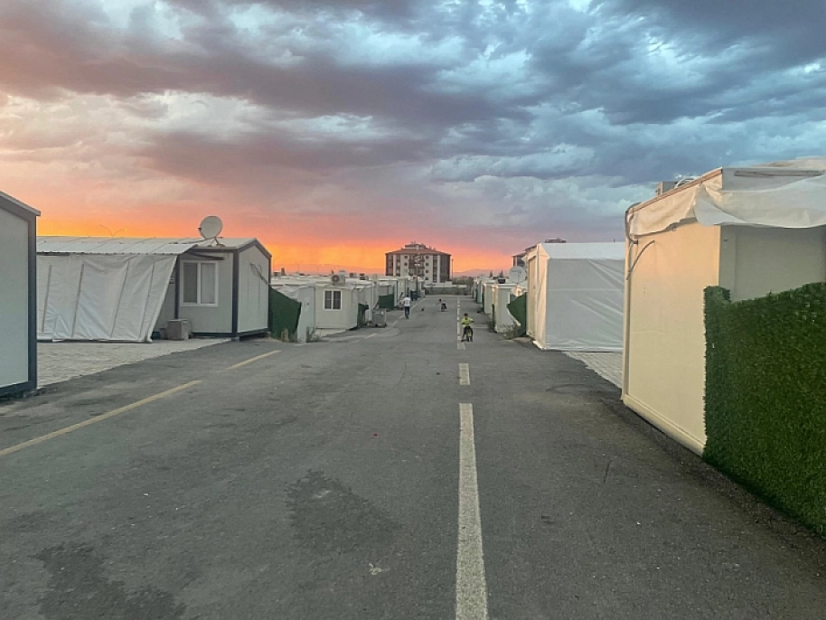 Malatya Bugün Son Gün... Konteynerler Boşaltılıyor!