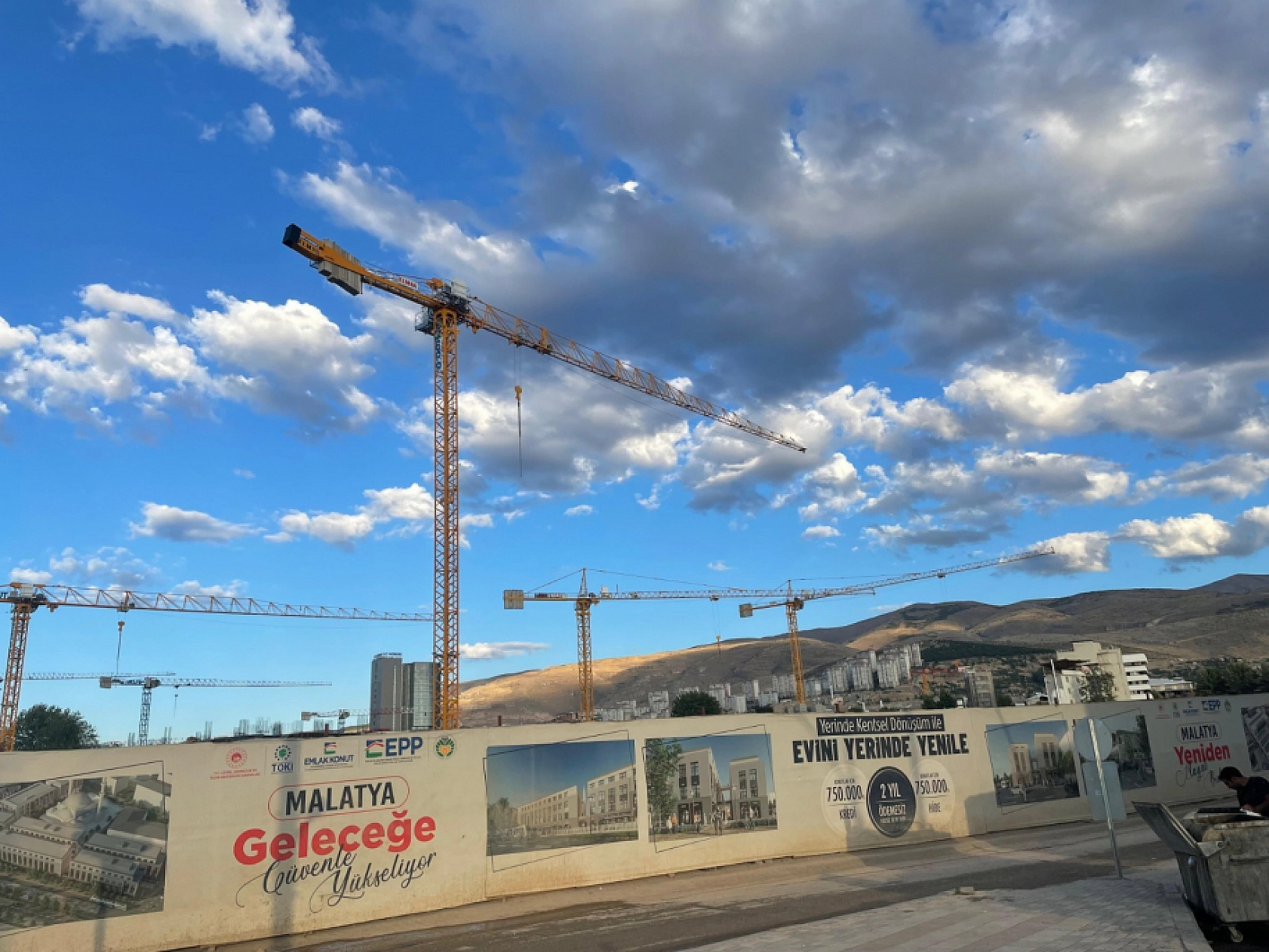 Rezerv Alan Kararları: Keyfi Mi, Yoksa Yasadışı Mı? Depremzedeler İkinci Bir Felaketle Karşı Karşıya!