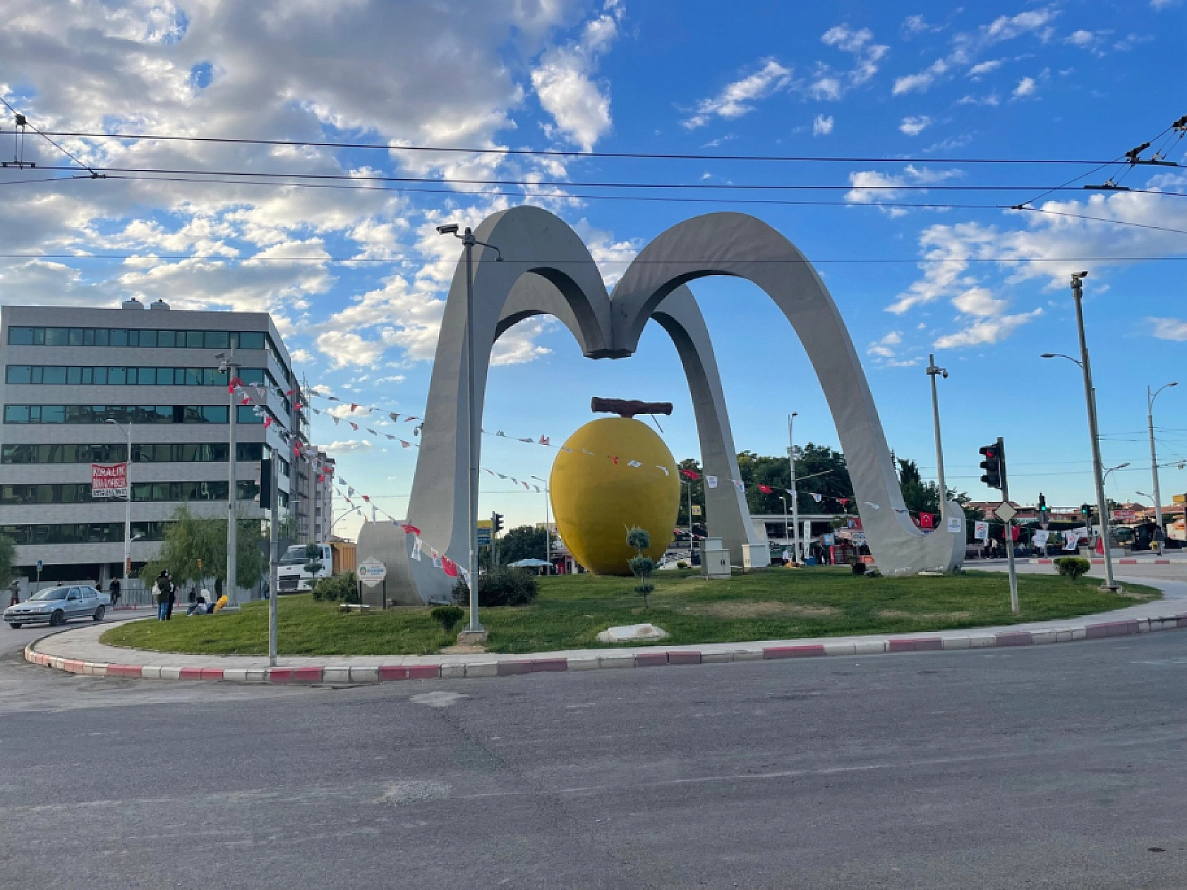 Malatya Çarşısında Son Durum Paylaşıldı. İnşaatların Yüzde Kaçı Tamamlandı. İşte Detaylar….