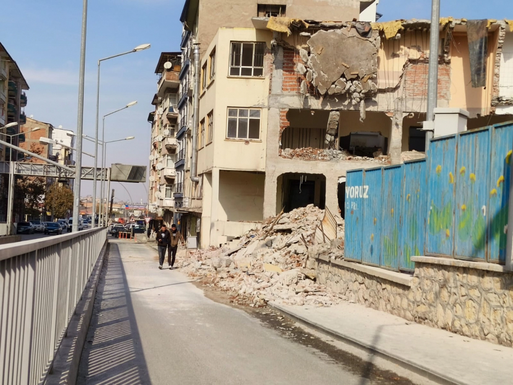 Malatya'da Yıkım Sırasında Güvenlik Önlemi Hiçe Sayıldı.. İhmalkarlığın Sorumlusu Kim?