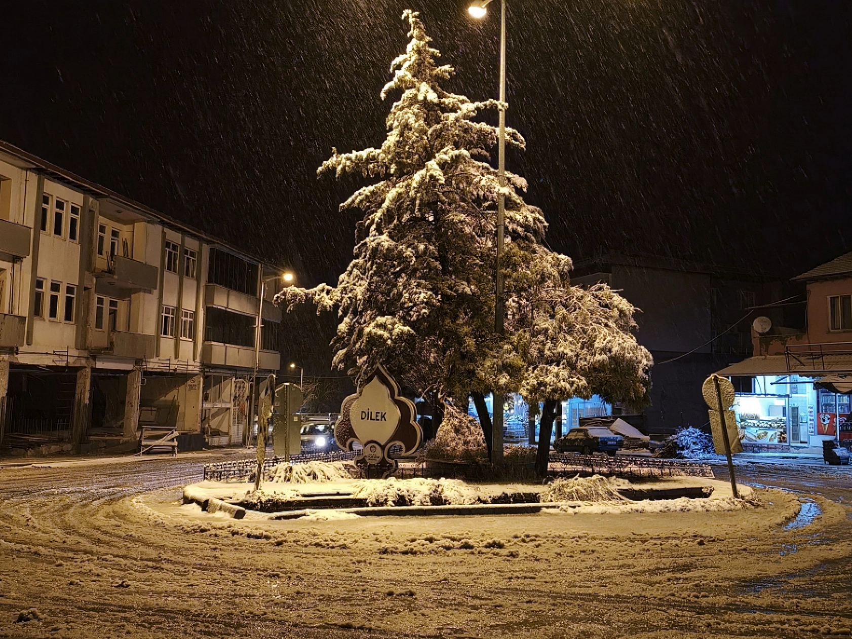 Malatya Valiliği'nden Kar Tatili Kararı: 10 İlçe İçin 1 Günlük Tatil