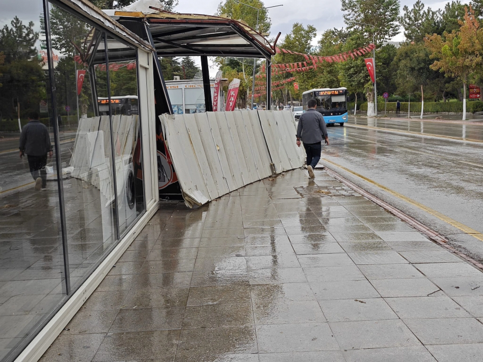 Malatya'da önce facia, sonra ihmal: Çileyi yine vatandaş çekiyor!