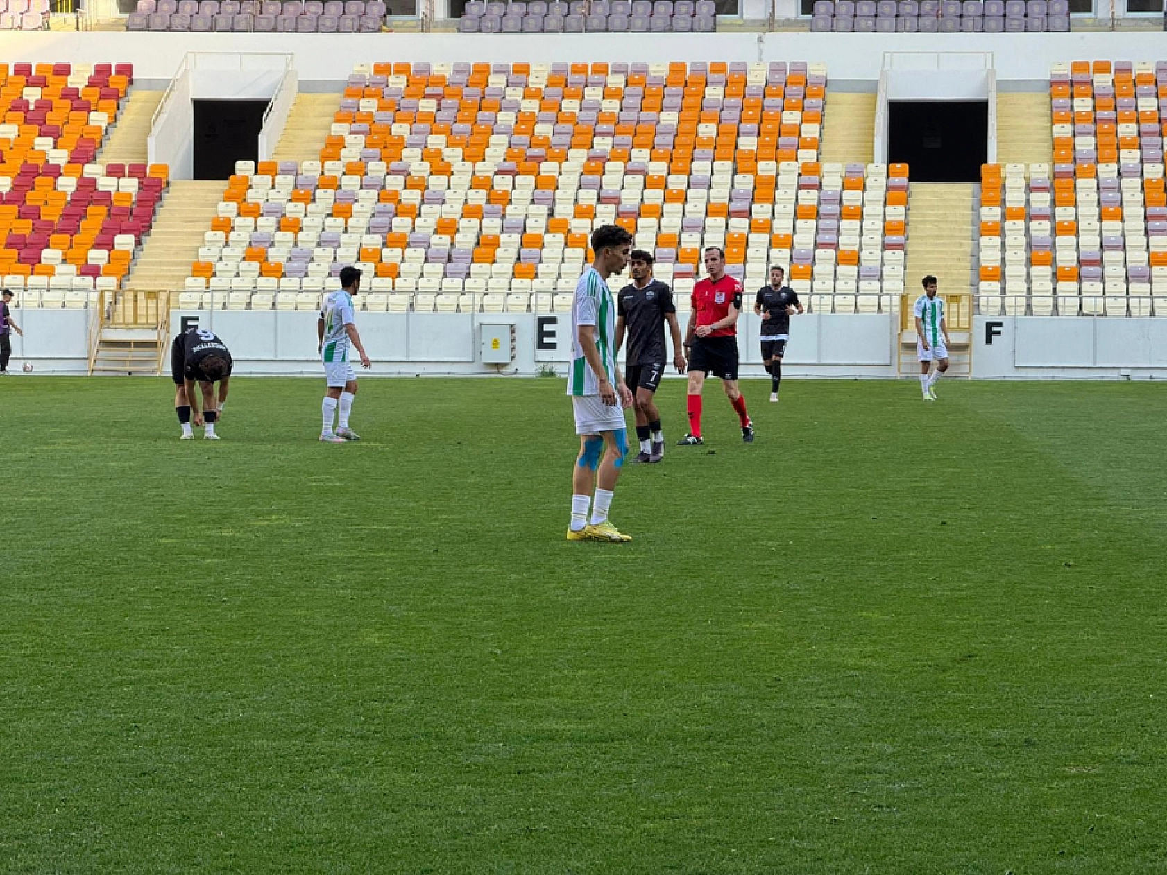 Başkan Er'den Yeni Malatyaspor, Yeşilyurtspor başkanlarına rest: Getirin anahtarı, biz yönetiriz