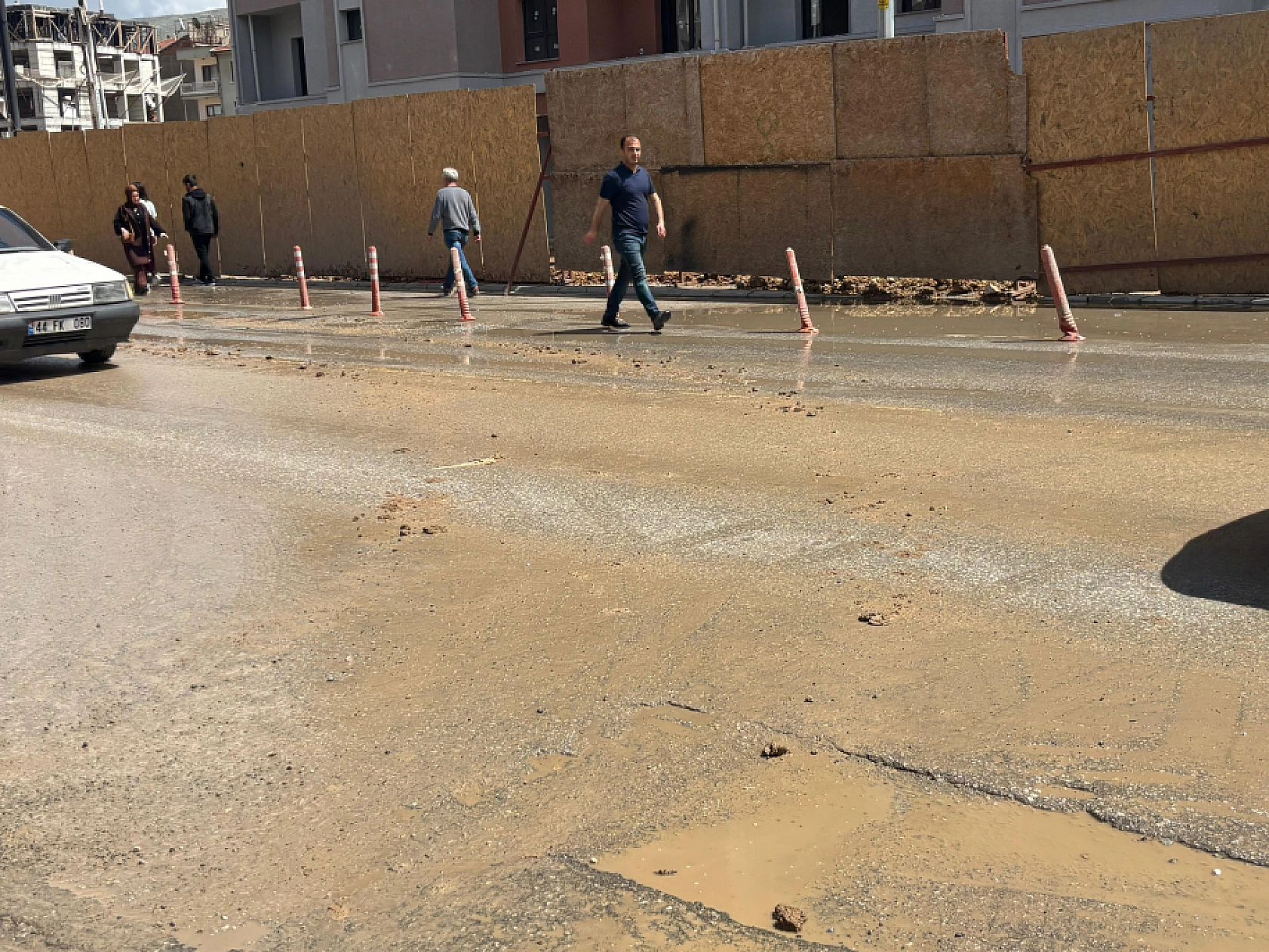 Malatya'da inşaat çamuru çilesi