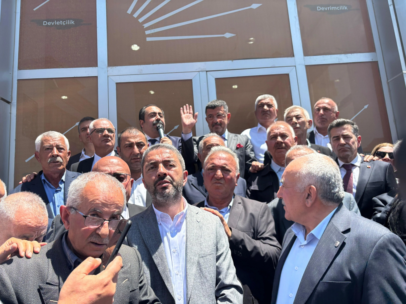 Ağbaba sessizliğini Malatya'da bozdu: İtiraf ediyorum, 3 suçum var