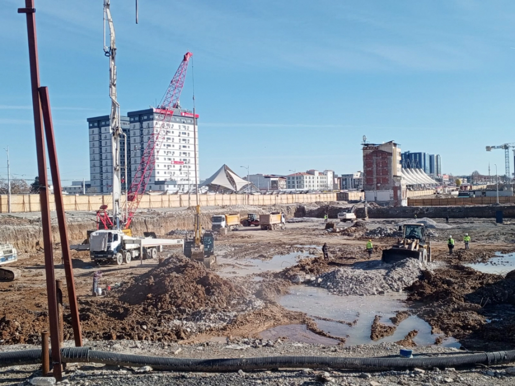 Yerinde Dönüşüm'e Rekor Başvuru: Afetzedelere 11 Milyar Lira Destek!