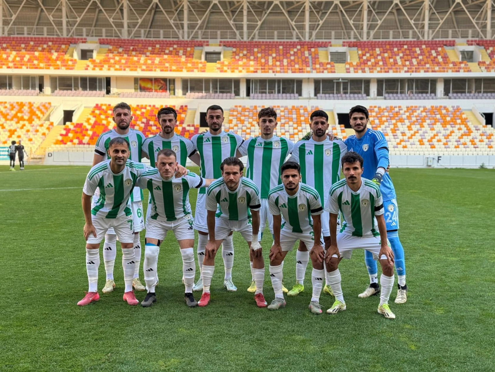 Başkan Er'den Yeni Malatyaspor, Yeşilyurtspor başkanlarına rest: Getirin anahtarı, biz yönetiriz