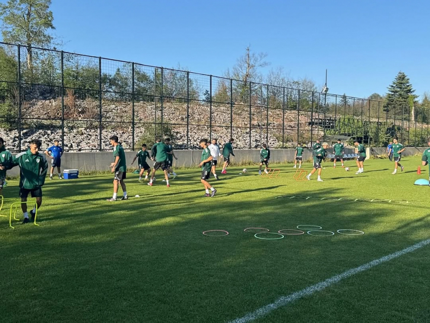 Yeşilyurtspor Kartepe'de Güç Depoluyor: Hedef Şampiyonluk