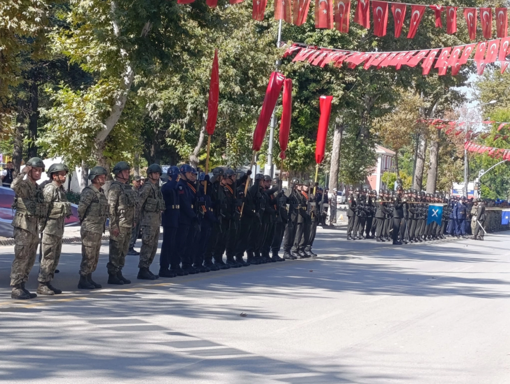 İnönü Caddesi'nde 30 Ağustos provası
