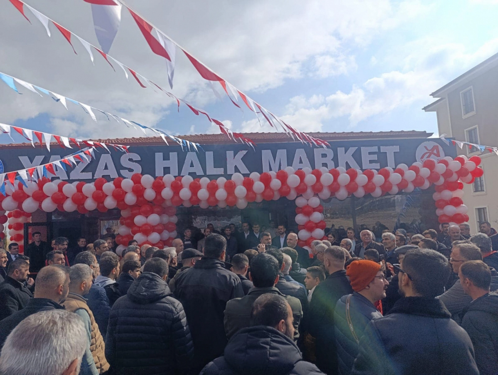 'Yazıhan İçin El Ele Verip Çalışmaya Devam Edeceğiz'