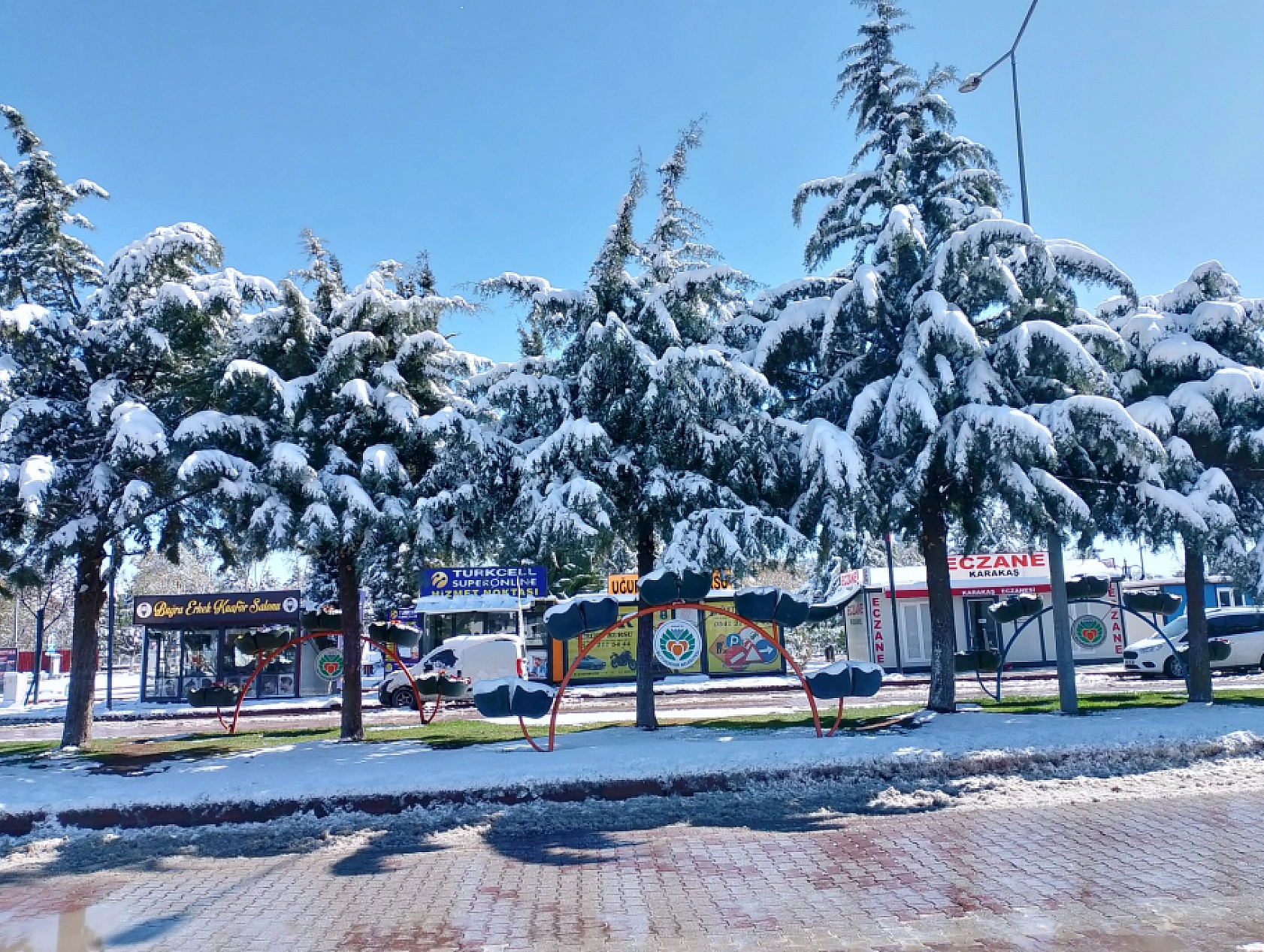 Malatya'da kış bitmek bilmiyor: Hava sıcaklığı 10 derece altında seyredecek…