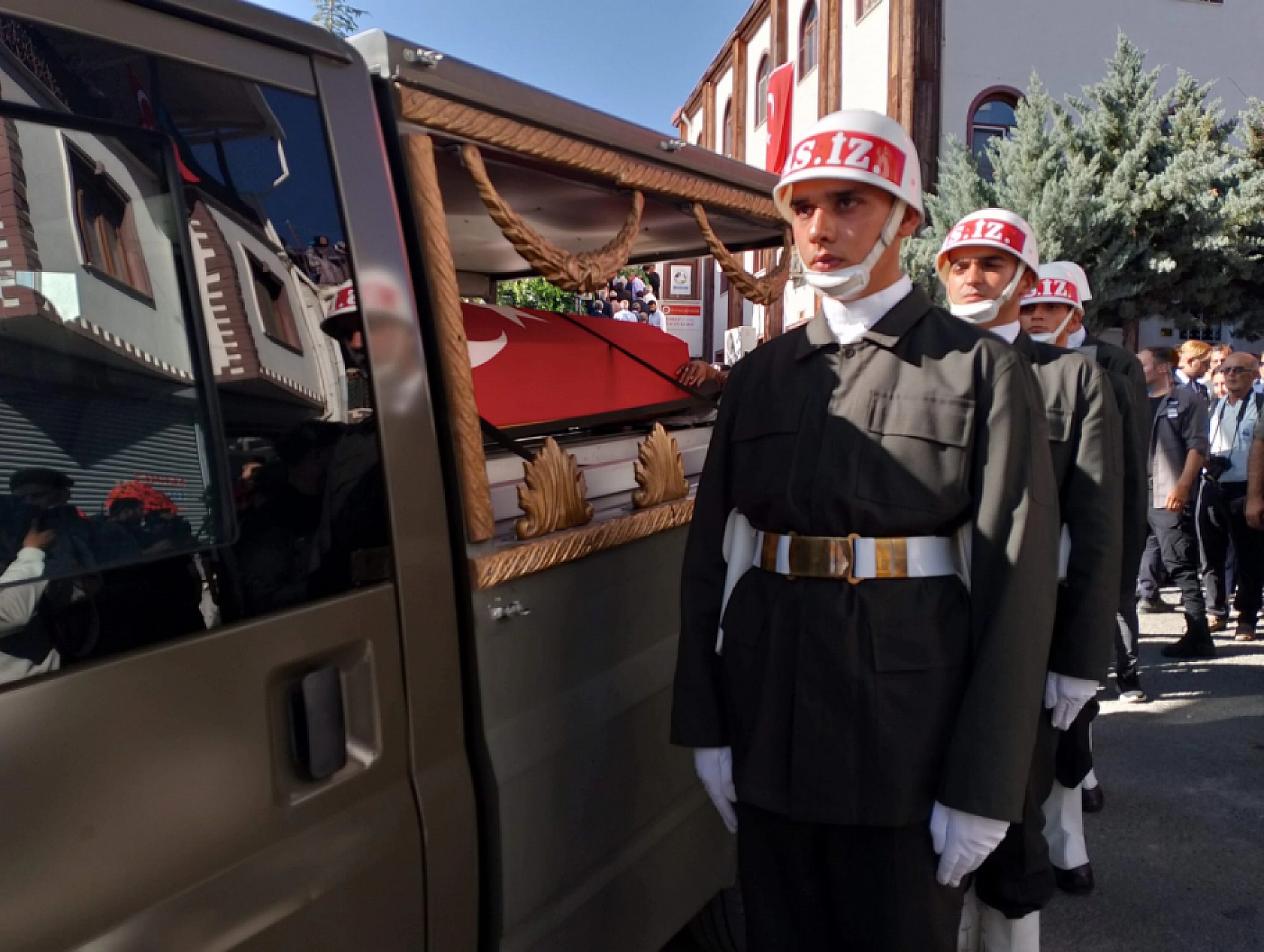 Malatya Şehidini Gözyaşlarıyla Uğurladı