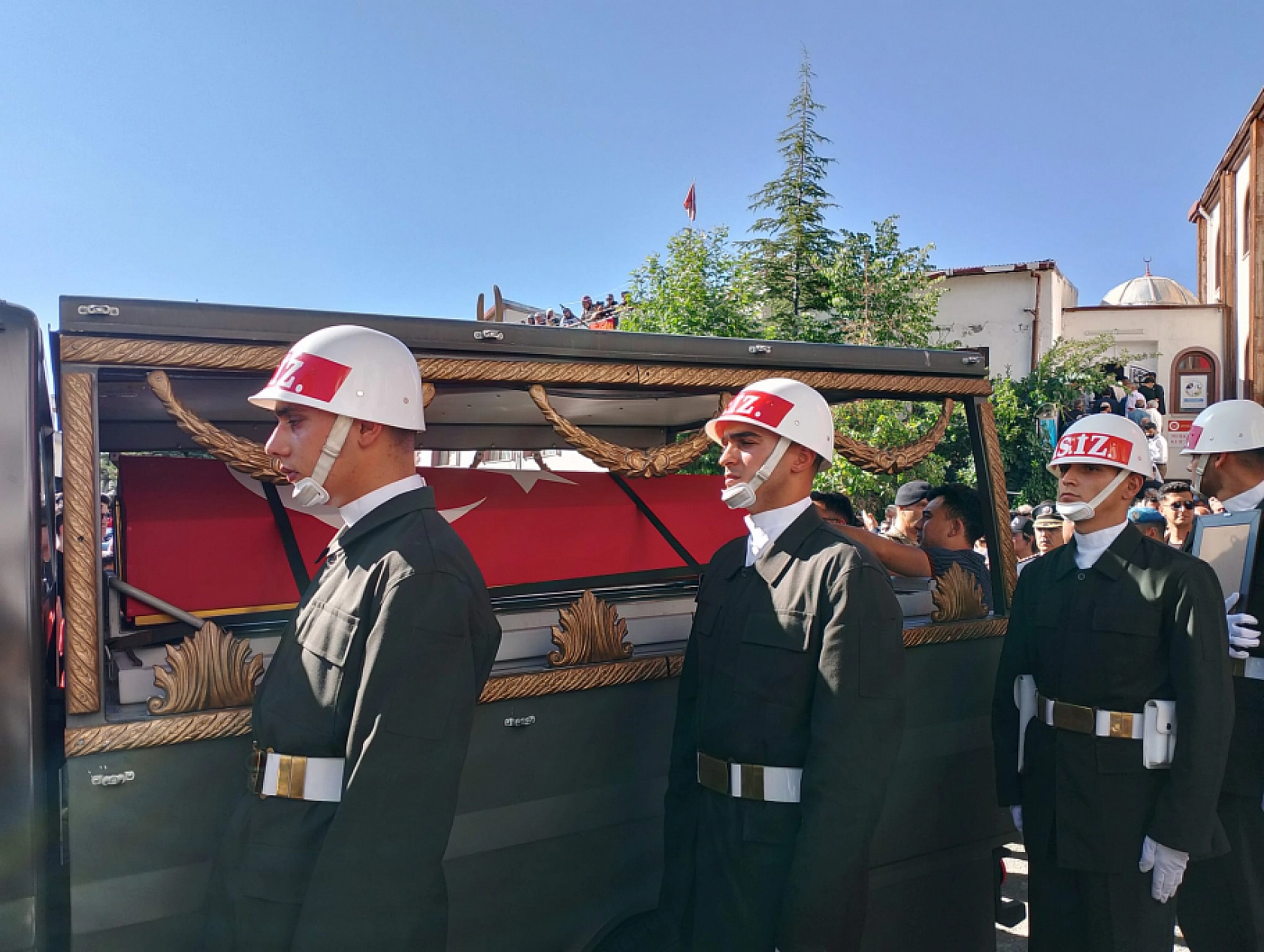 Malatya Şehidini Gözyaşlarıyla Uğurladı