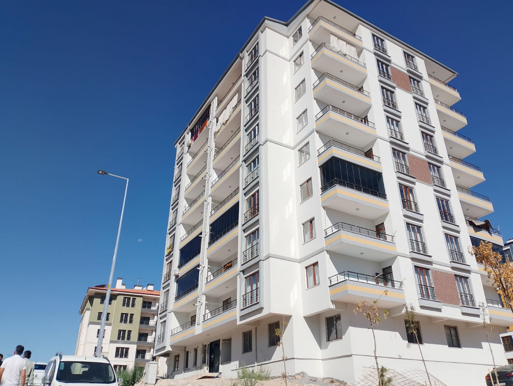 Malatya'da 662 konut ve 62 iş yeri tamamlandı: Vali Yavuz örnek daireyi tanıttı! İşte görseller...