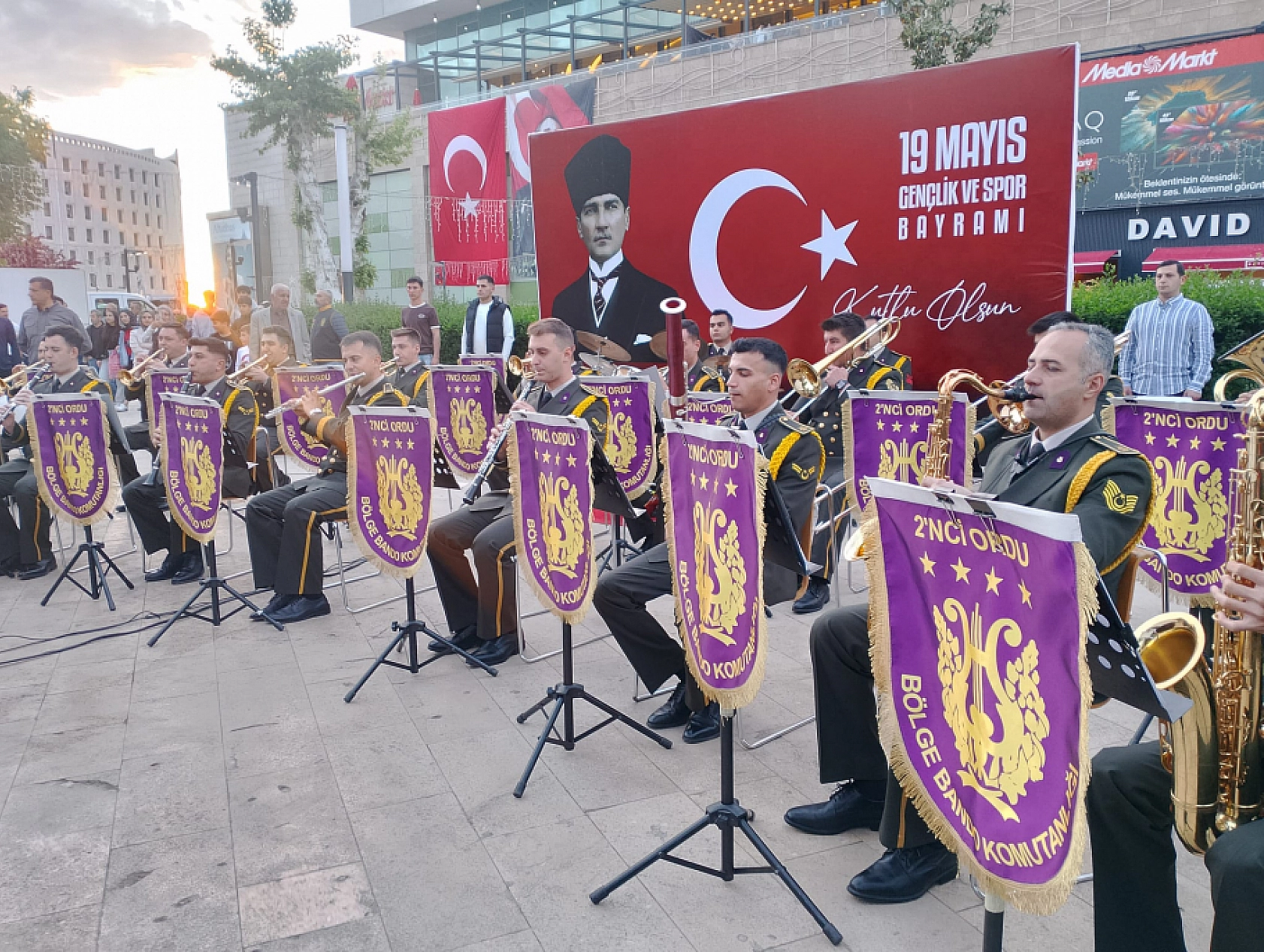 Türkiye Dünyayla Yarışacak
