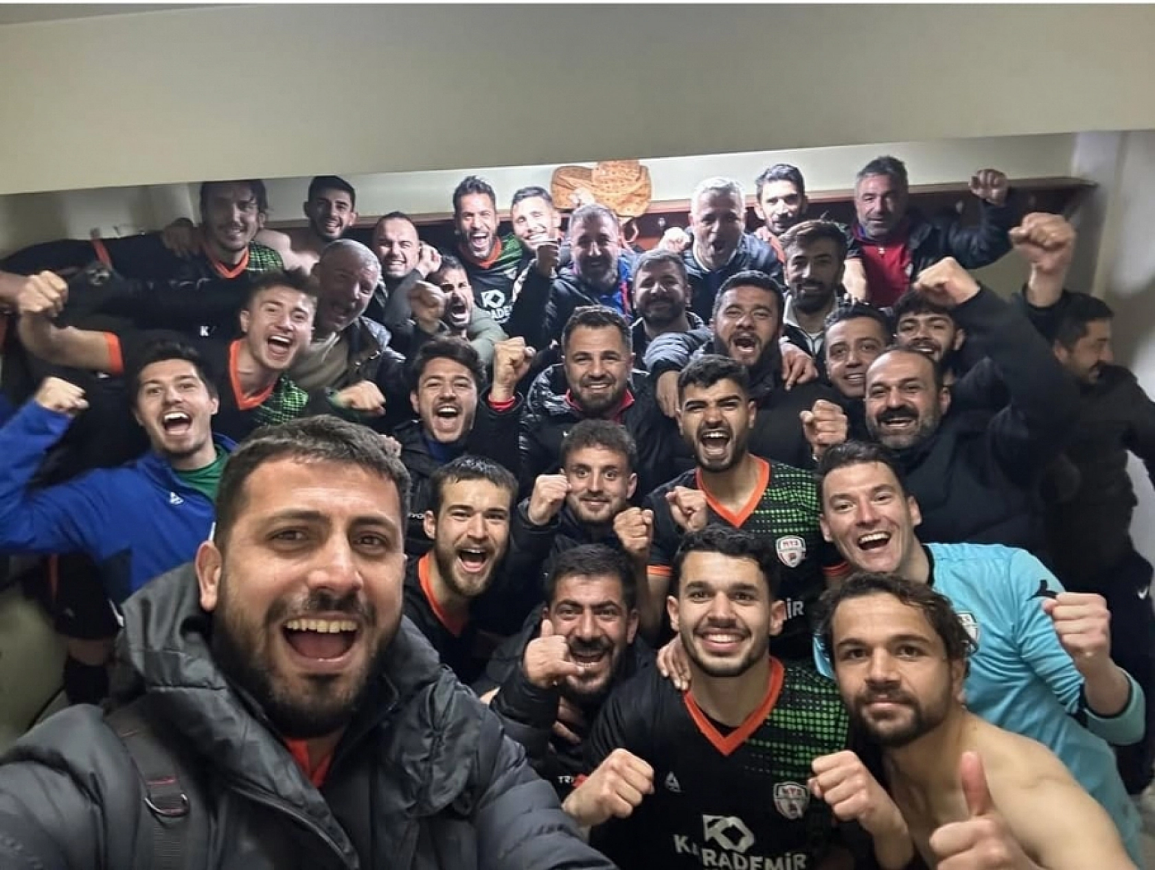 Yeşilyurtspor Şampiyonluk Yolunda Doludizgin….!