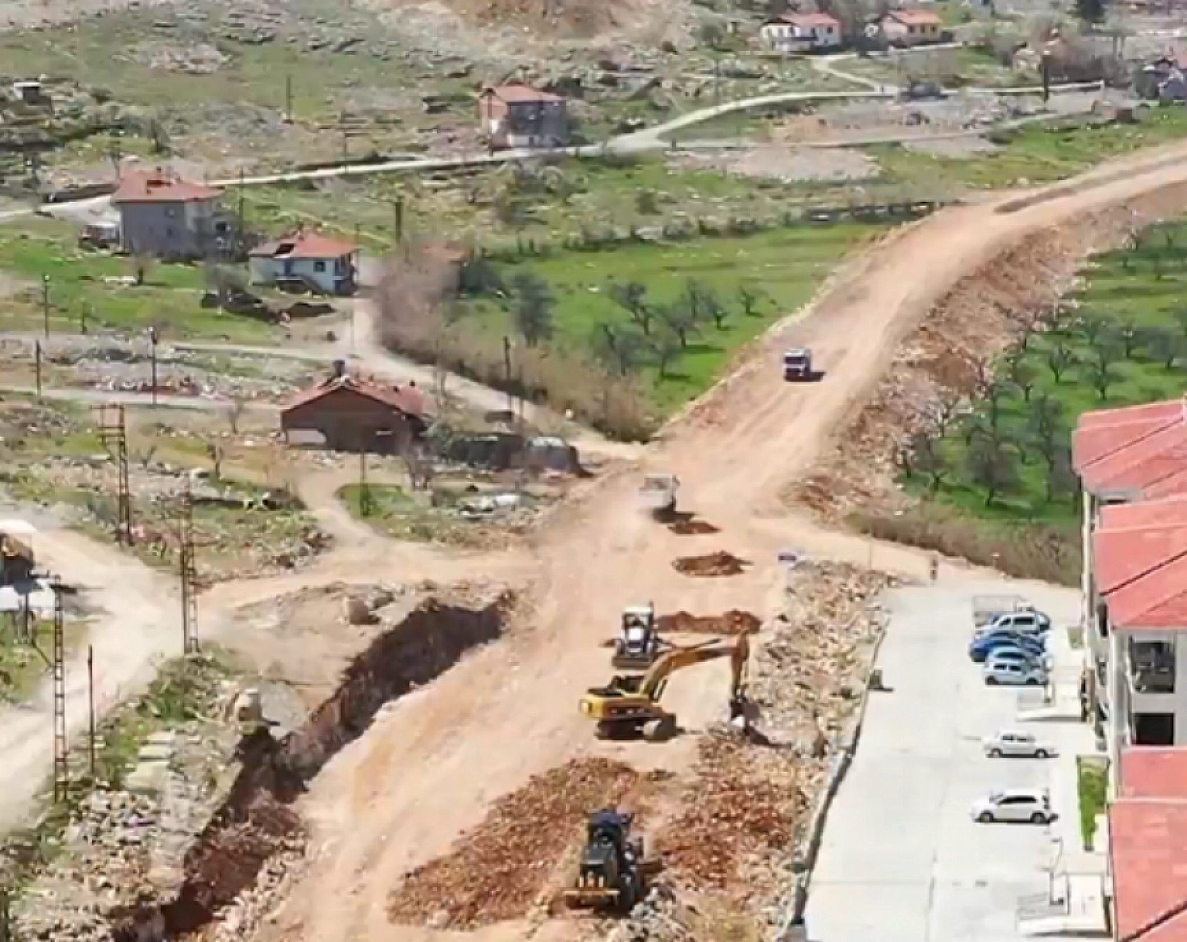 Malatya'ya alternatif yol: 25 metre genişlikte, 4 şeritli olarak hizmete giriyor!