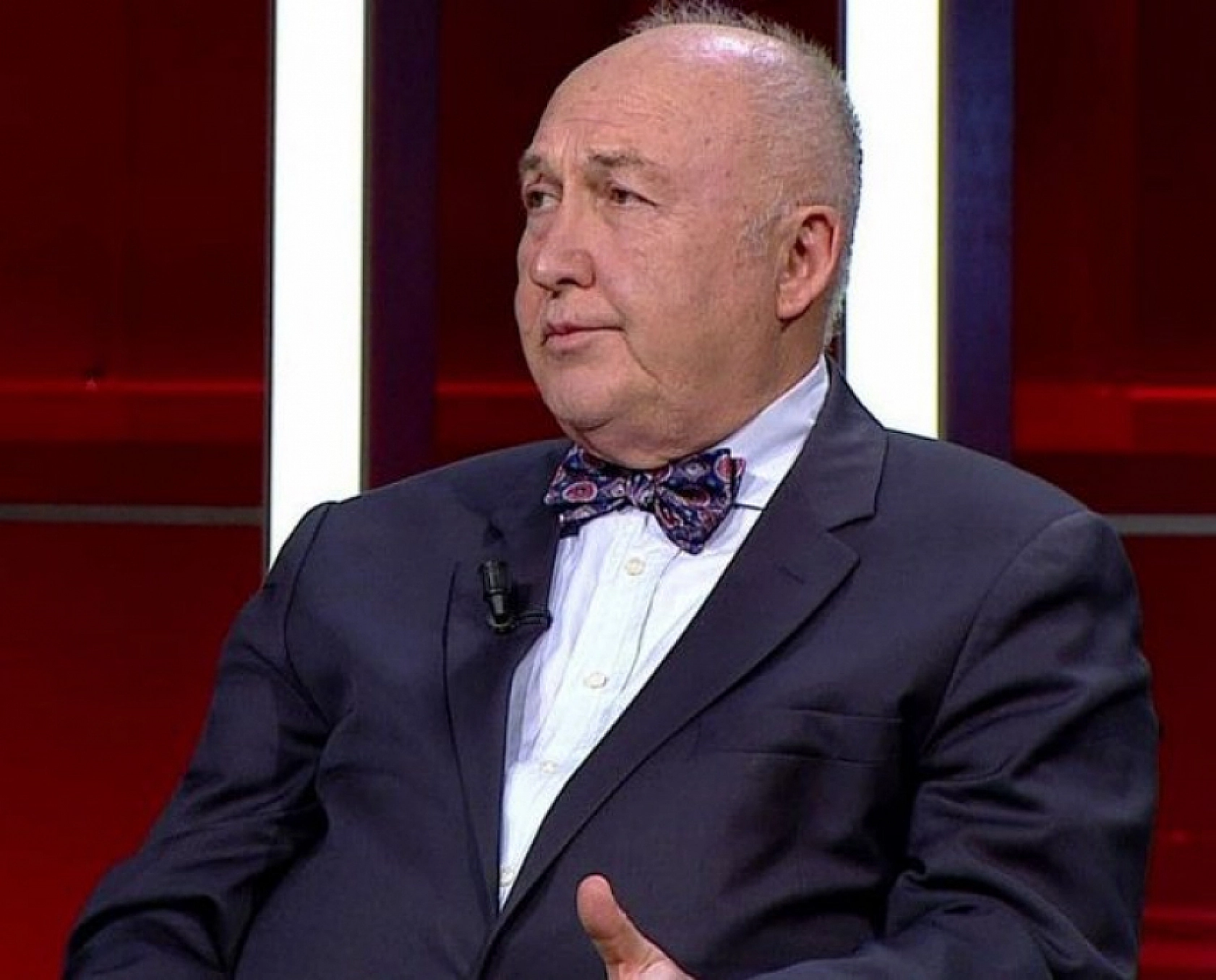 Ege Depremlerinde Uzmanlar Çelişiyor: Tehlike Var mı Yok mu?