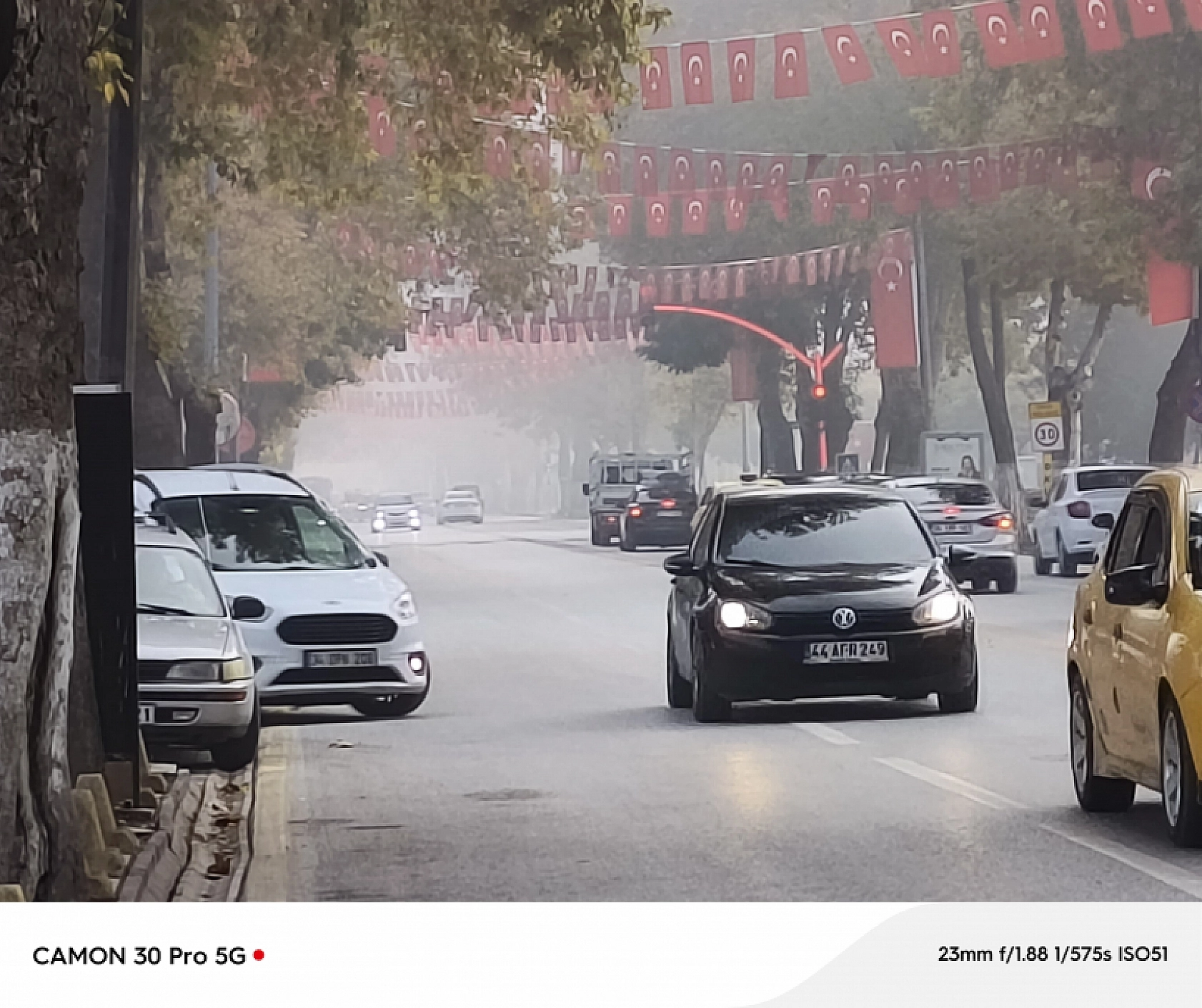 Malatyalılar Yeni Güne Yoğun Sisle Uyandı!.. İşte Kartpostallık Fotoğraflar...