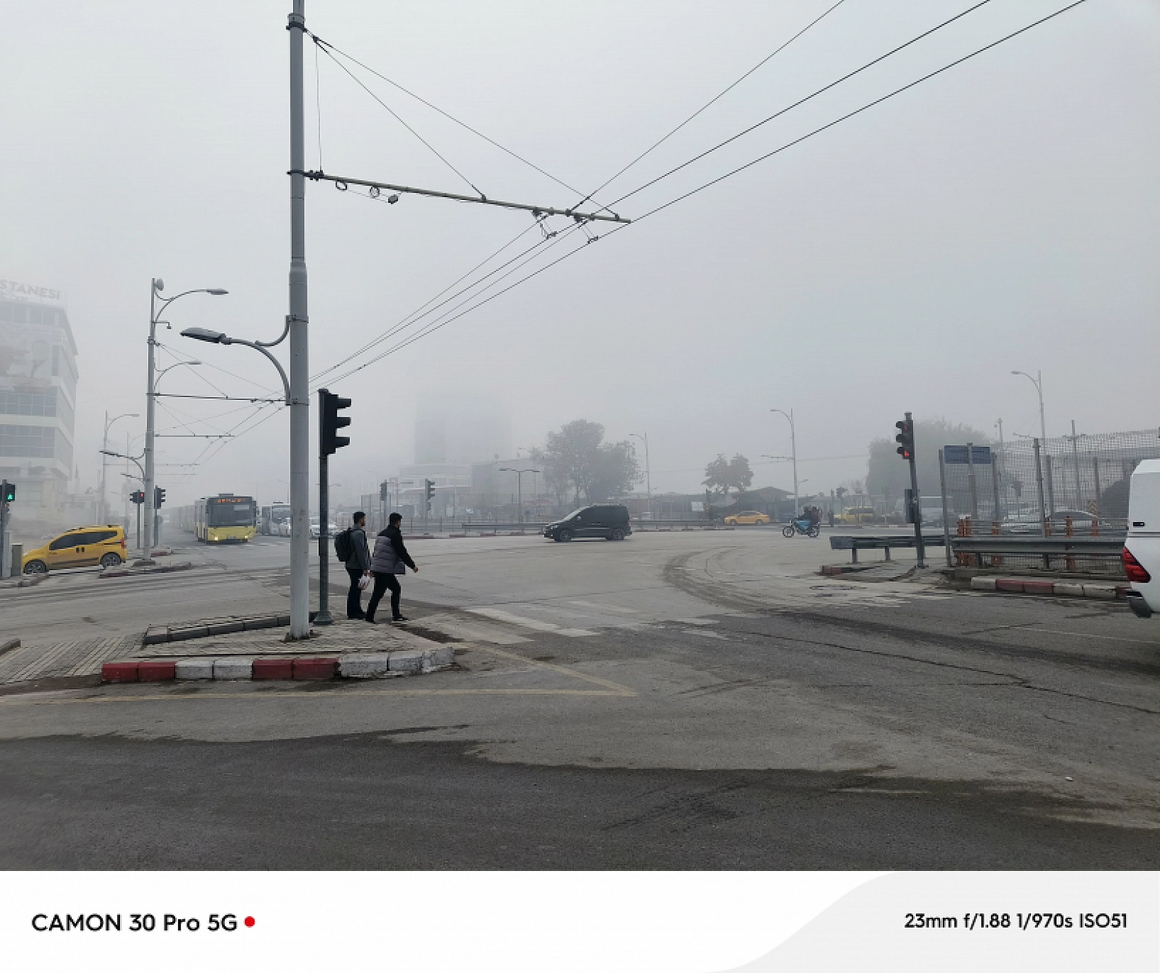 Malatyalılar Yeni Güne Yoğun Sisle Uyandı!.. İşte Kartpostallık Fotoğraflar...
