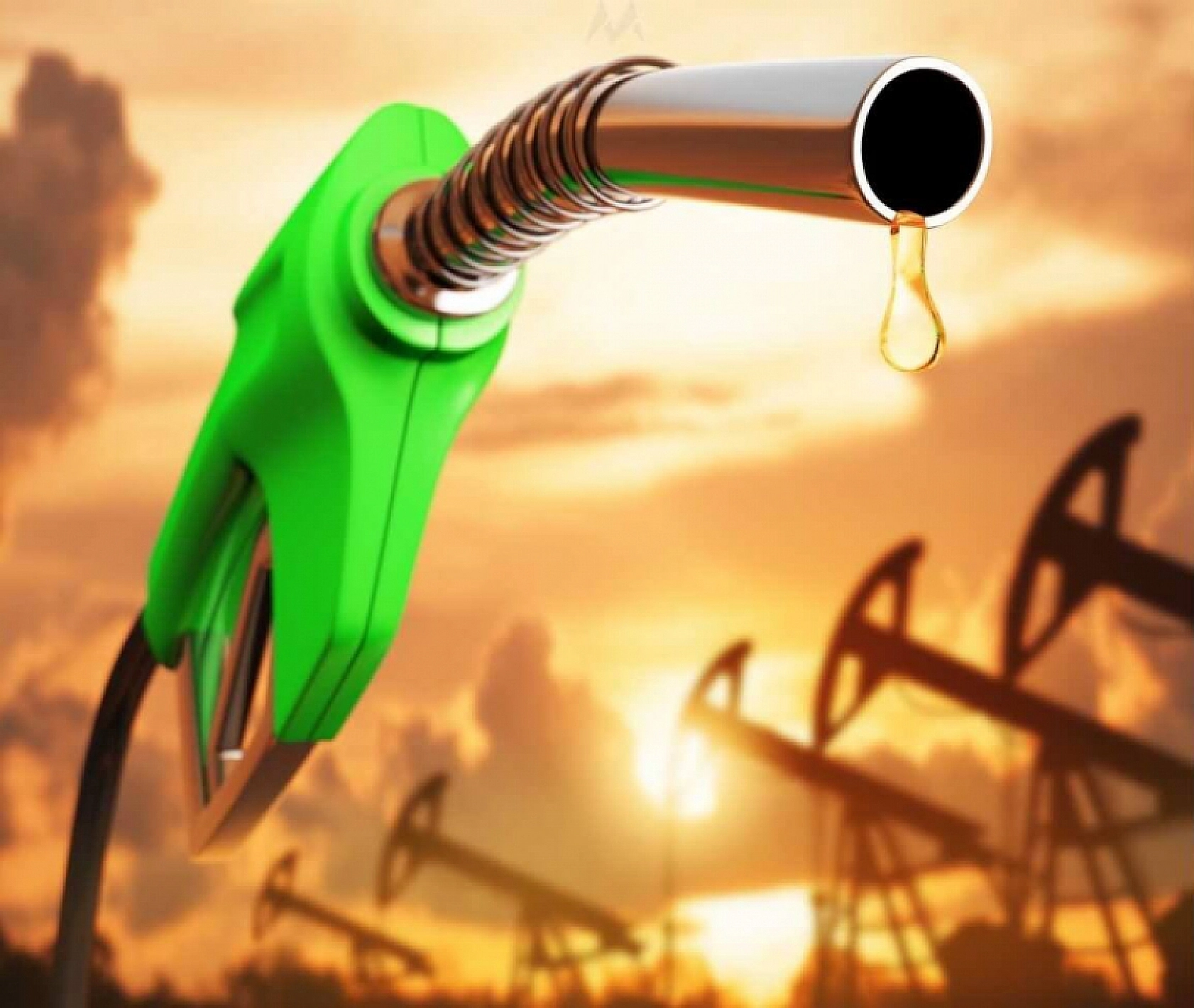 israil-İran savaşı petrol fiyatlarını vurdu: Benzin ve motorine peş peşe zam