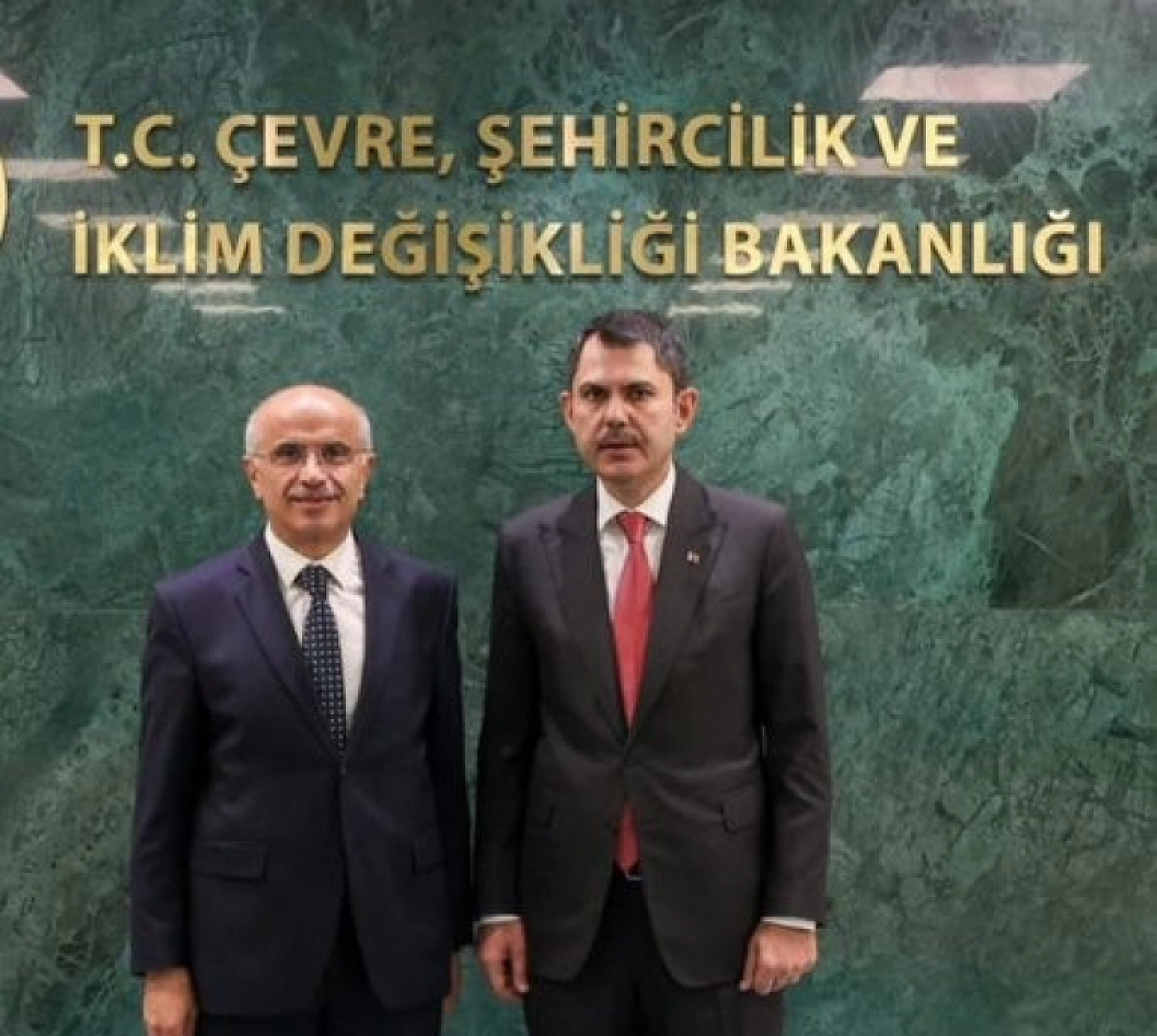 Bakan Kurum'dan Malatya Paylaşımı: Onur Madalyası Olarak Taşıyacağım