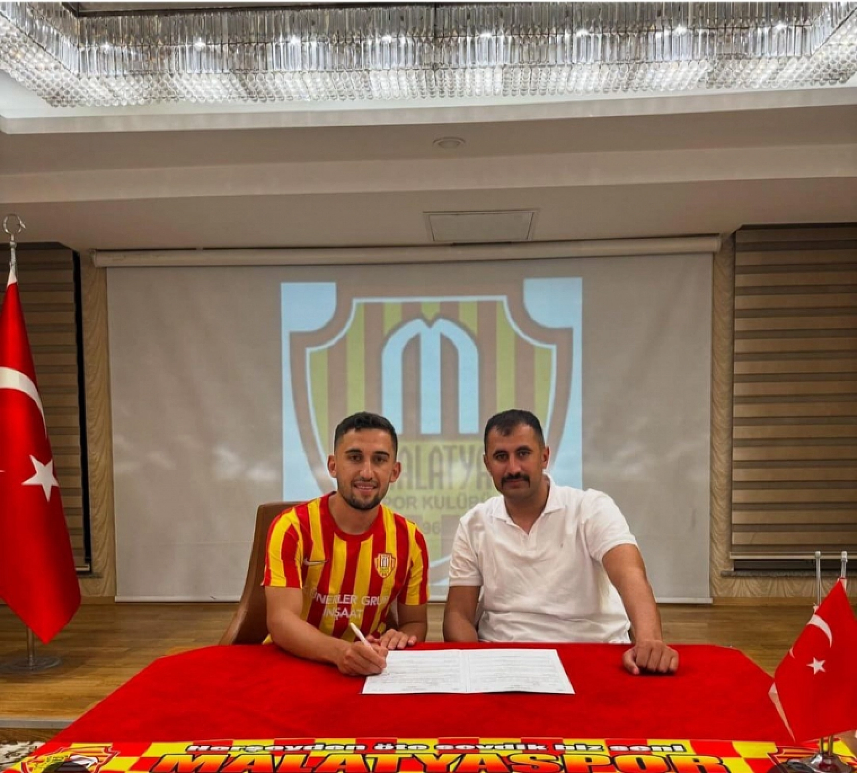 Malatyaspor Transferde Fırtına Estiriyor! 4 Yeni İmza Birden!