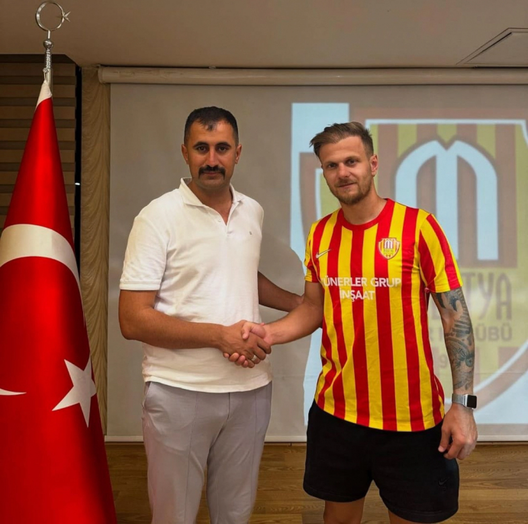 Malatyaspor Transferde Fırtına Estiriyor! 4 Yeni İmza Birden!