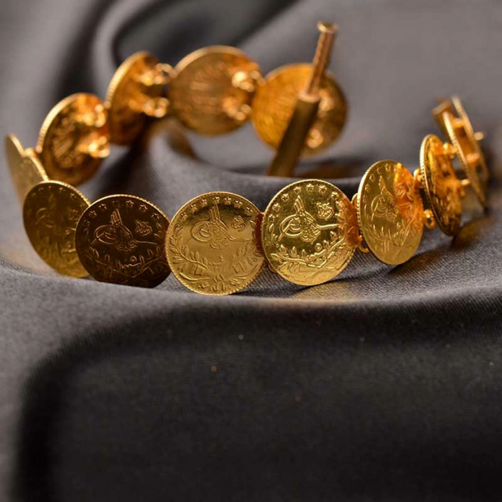 2025 Yılının İlk Gününde Altın Fiyatları Ne Durumda? Altın Yeni Yıla Nasıl Başladı?