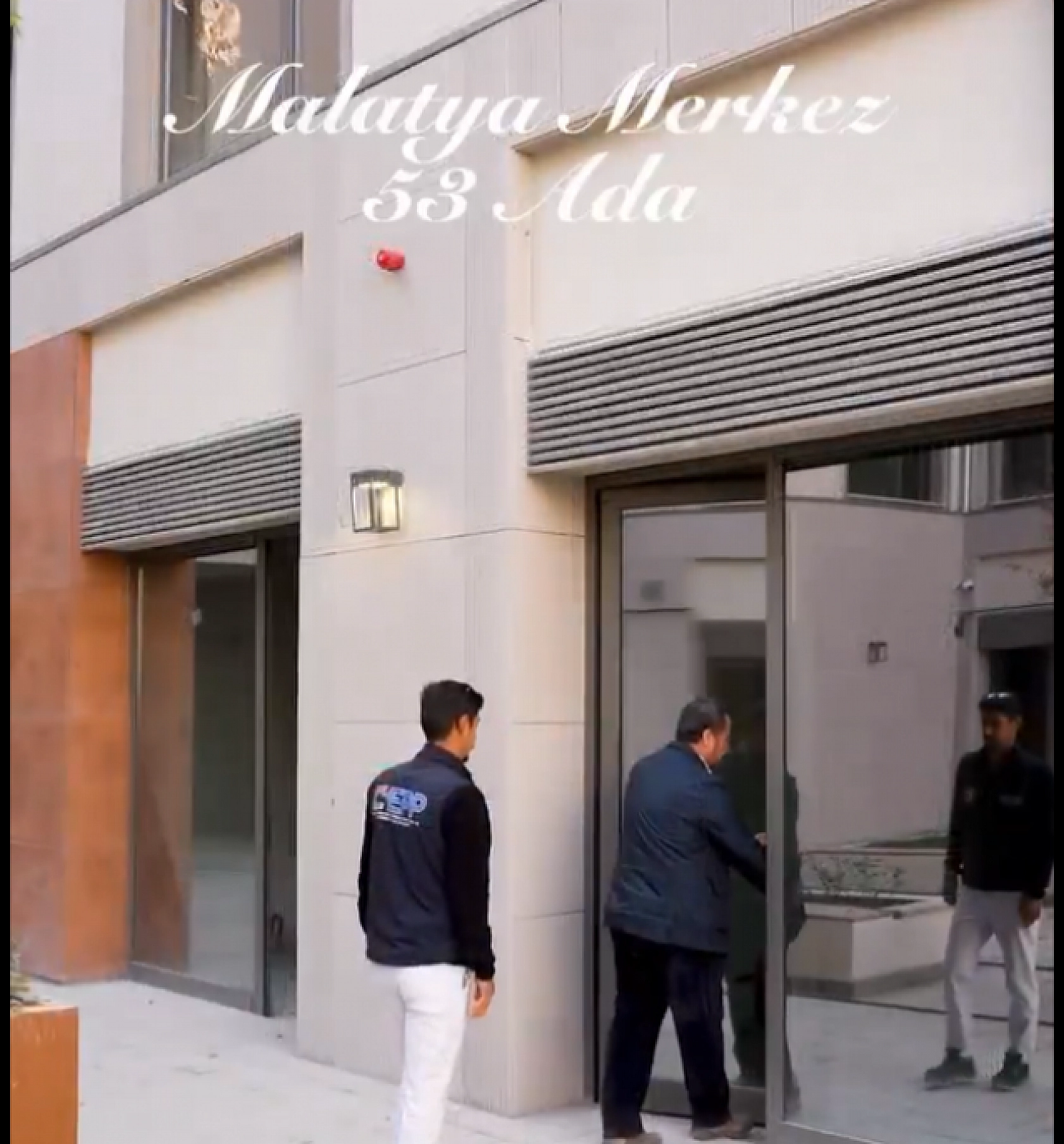 Malatya'nın Ticari Kalbi Geri Döndü: 231 İş Yeri Hak Sahiplerine Dağıtılacak