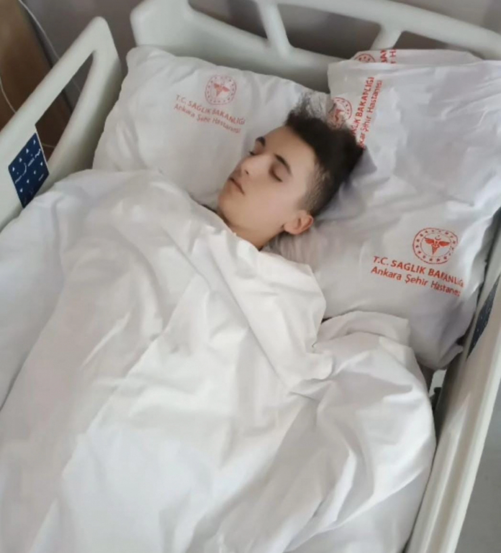 Depremden kurtuldu, borç batağına sürüklendi: Malatyalı babanın ilaç mücadelesi