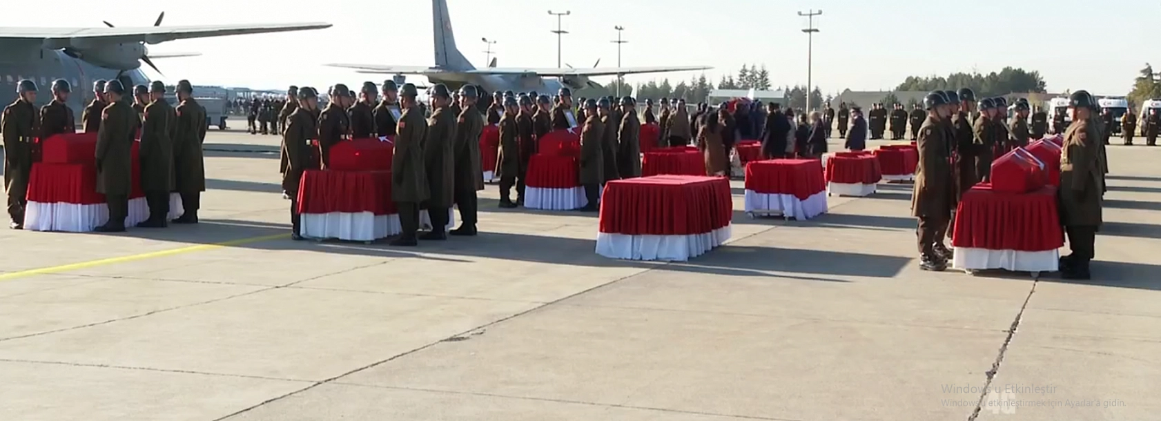 Türkiye şehitlerine ağlıyor: 20 şehidin naaşları hangi illerde toprağa verilecek?