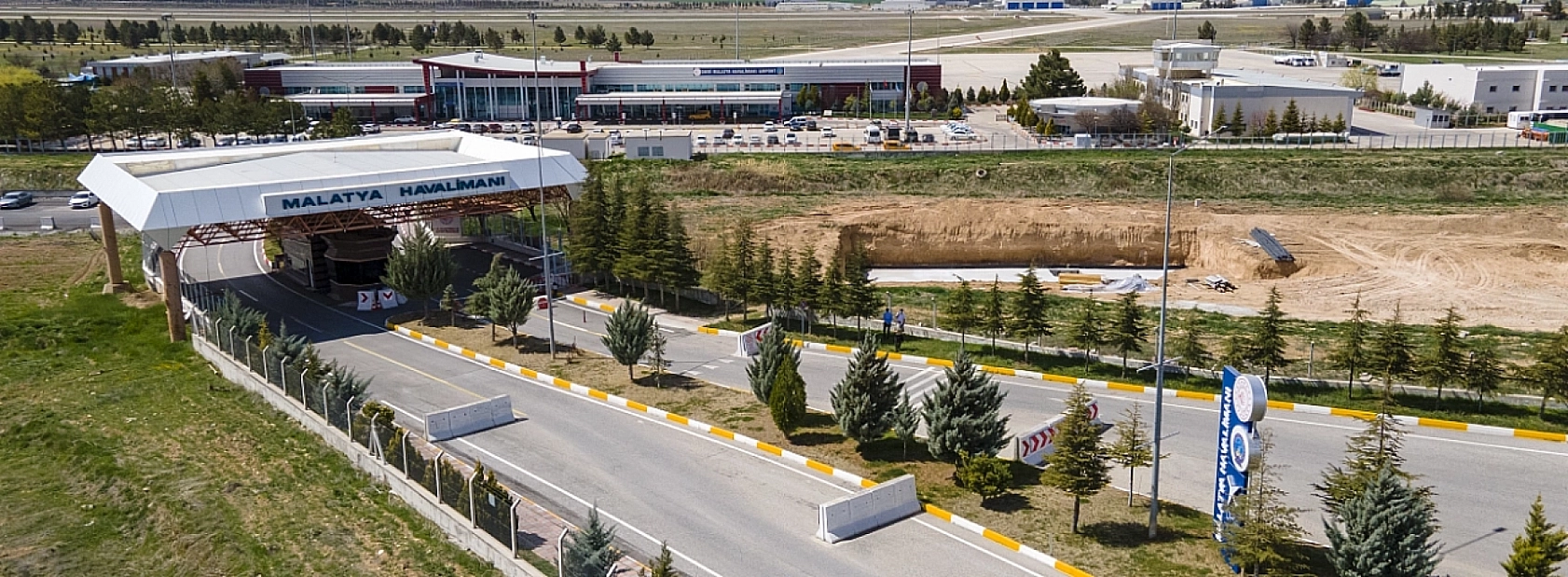 Malatya'da 70 binden fazla yolcu uçtu