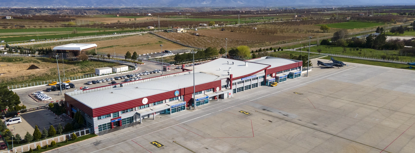 Bakan Uraloğlu tek tek yanıtladı: Çevreyolu, havalimanı, hızlı tren ve Arapgir Yolu ne durumda?