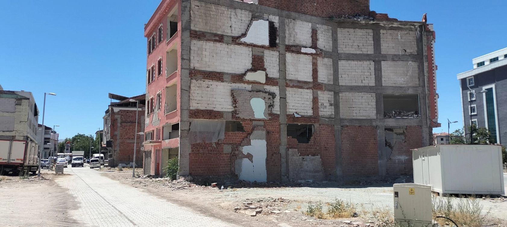 Malatya'da 16 Aydır Çivi Çakılmayan Mahalle İçin Nihayet Müjdeli Haber Geldi! 