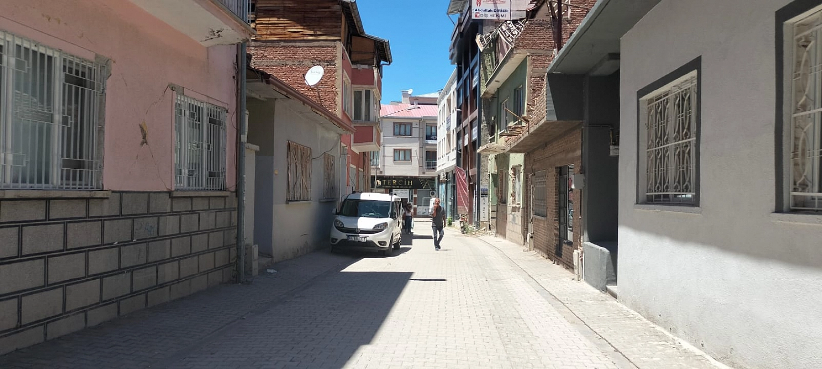 Malatya'da 16 Aydır Çivi Çakılmayan Mahalle İçin Nihayet Müjdeli Haber Geldi! 