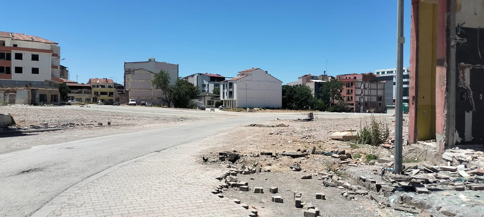 Malatya'da 16 Aydır Çivi Çakılmayan Mahalle İçin Nihayet Müjdeli Haber Geldi! 