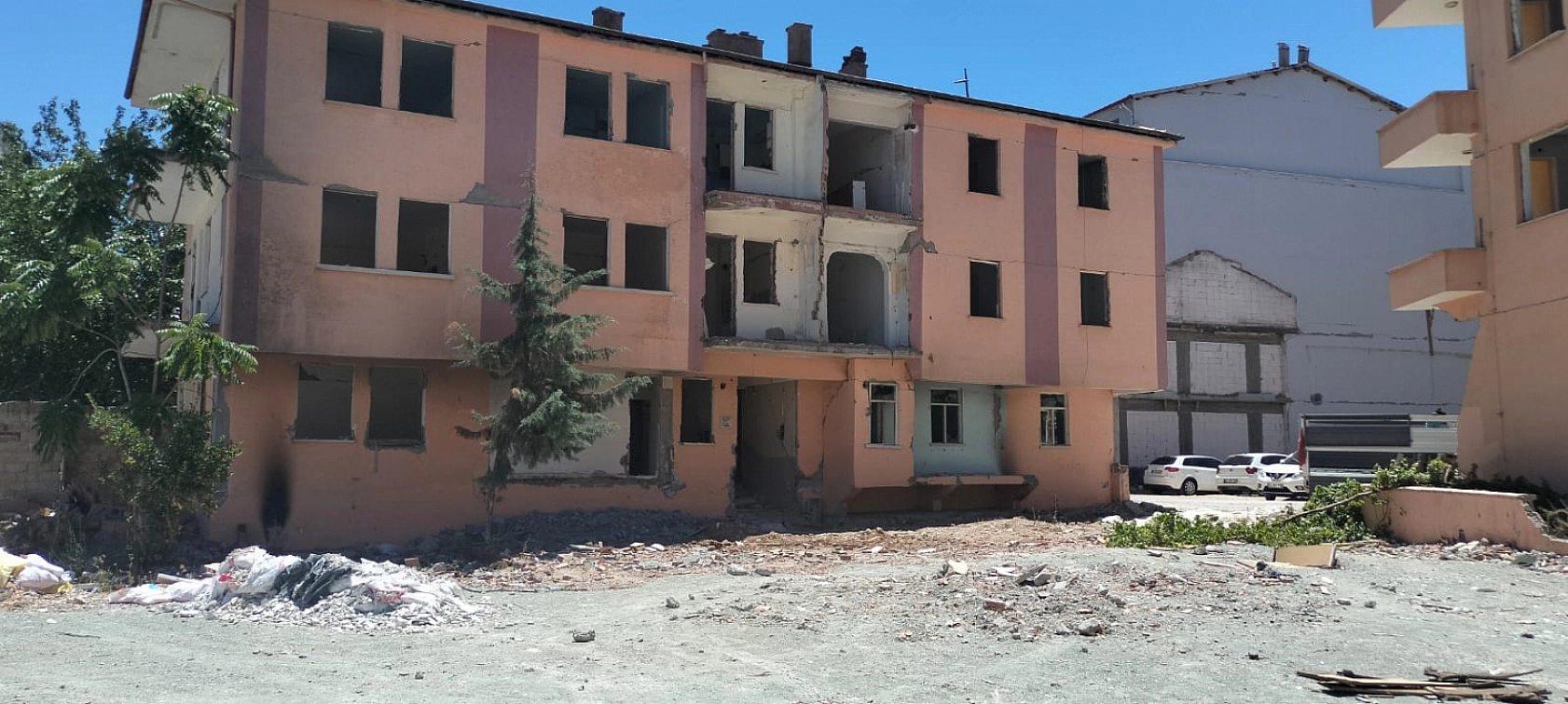 Malatya'da 16 Aydır Çivi Çakılmayan Mahalle İçin Nihayet Müjdeli Haber Geldi! 