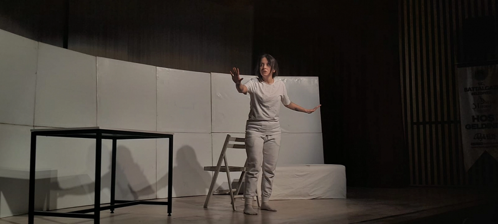 Kadınlar Günü Etkinlikleri Tiyatroyla Başladı