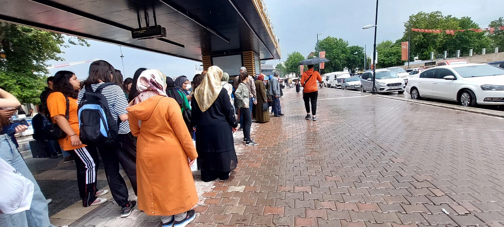 Malatya'da Ulaşım Çilesi Büyüyor: Seferler Azaltılıyor, Klimalar Kapatılıyor!