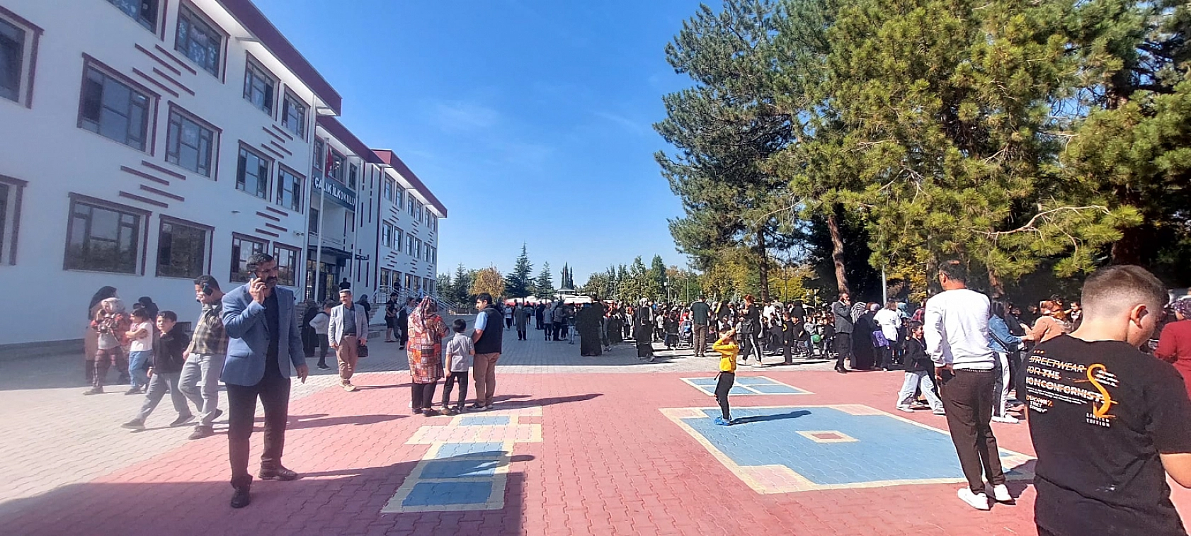 Malatya'da Okullar Boşaltılıyor..!